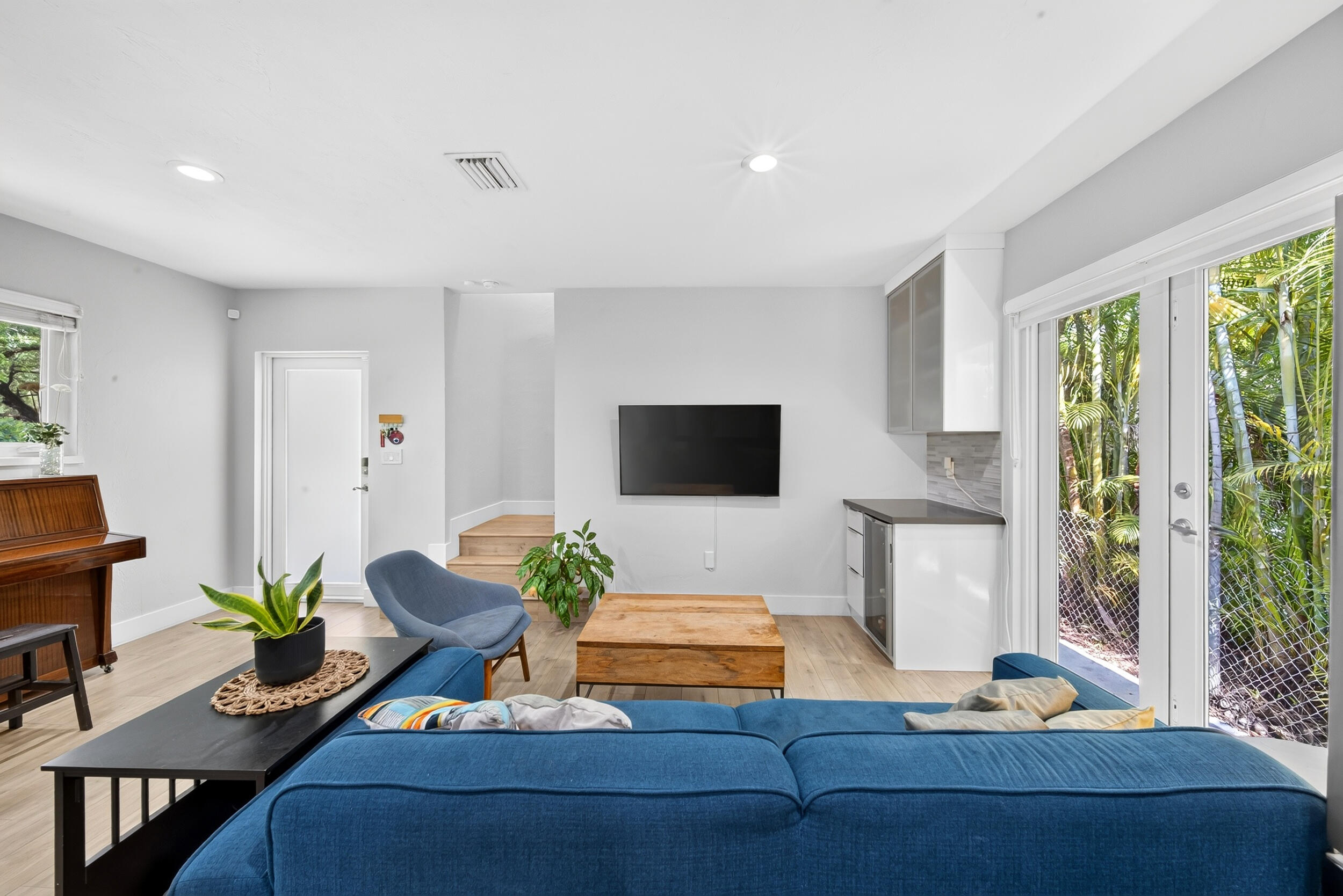 1015 Madrid Street Property Photo 11