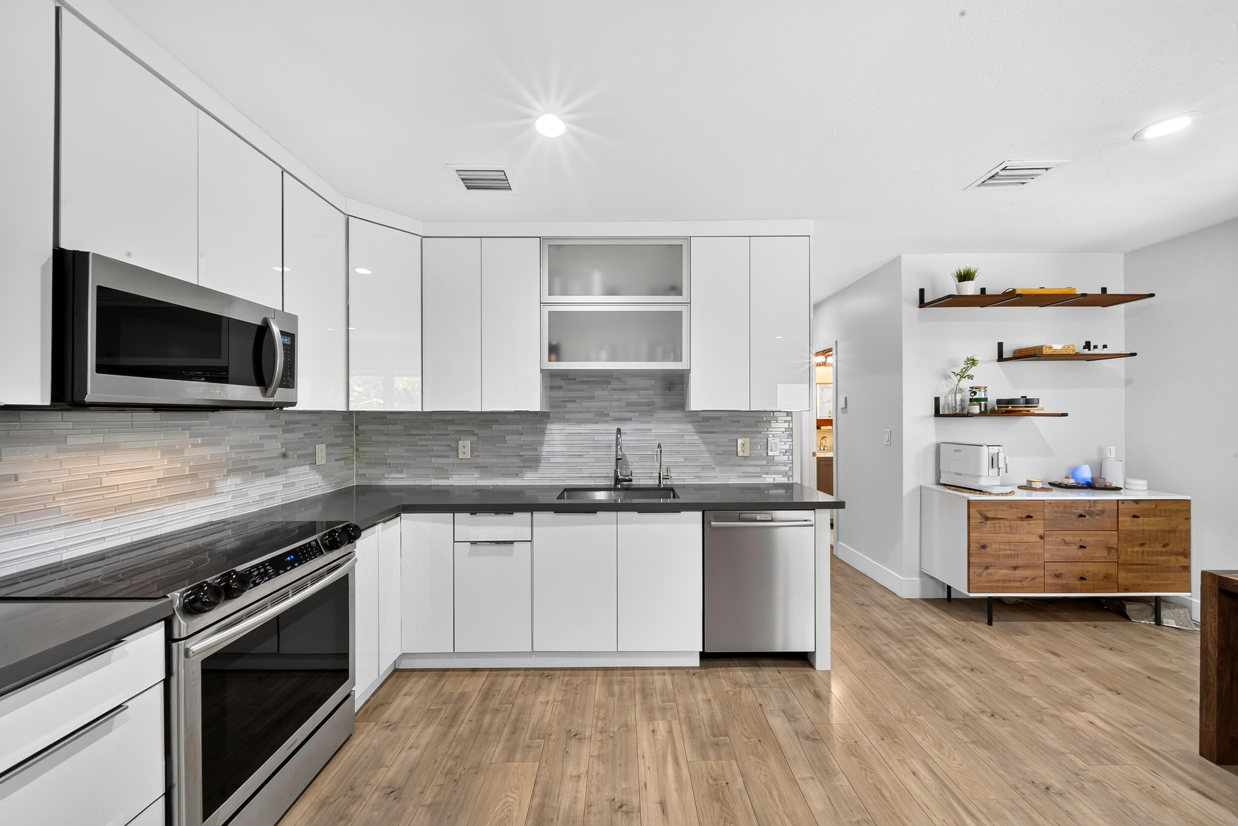 1015 Madrid Street Property Photo 14