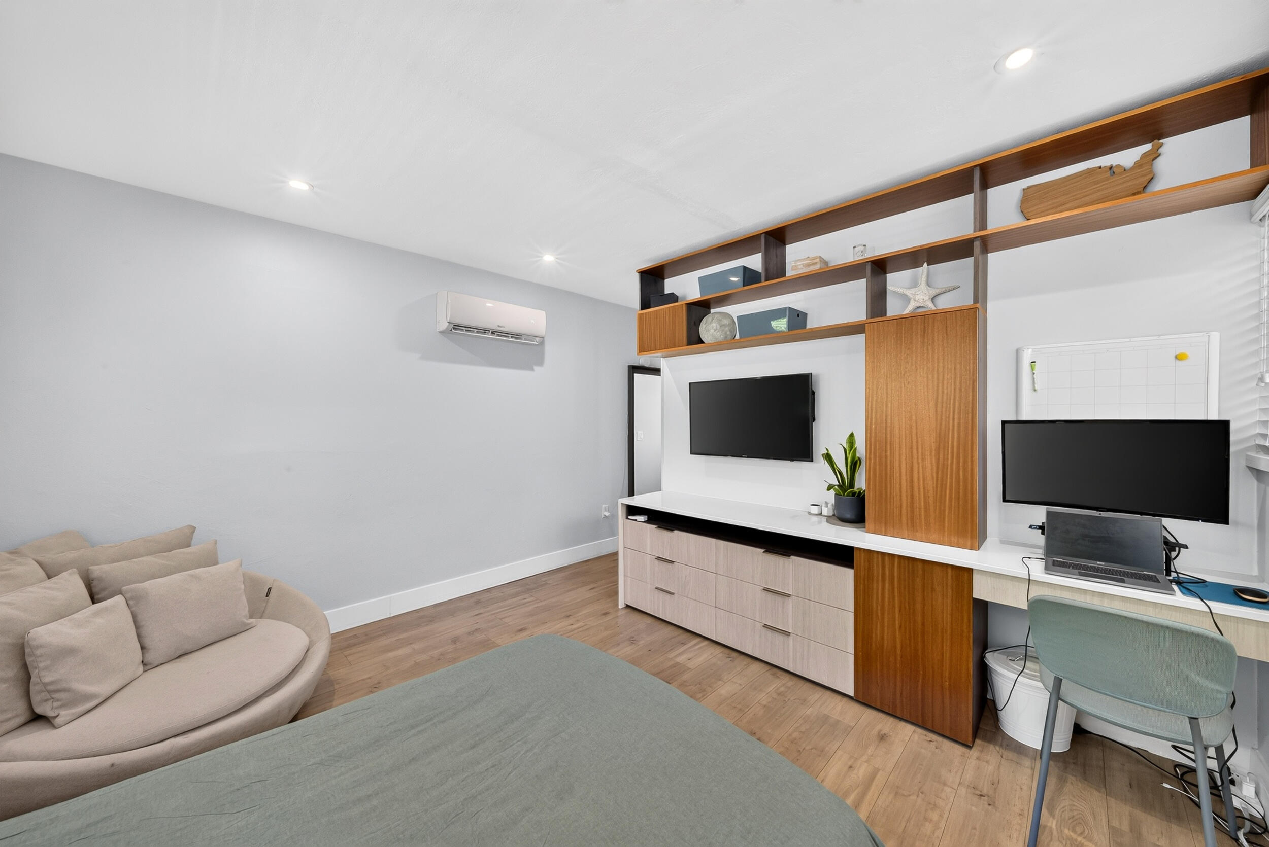 1015 Madrid Street Property Photo 24