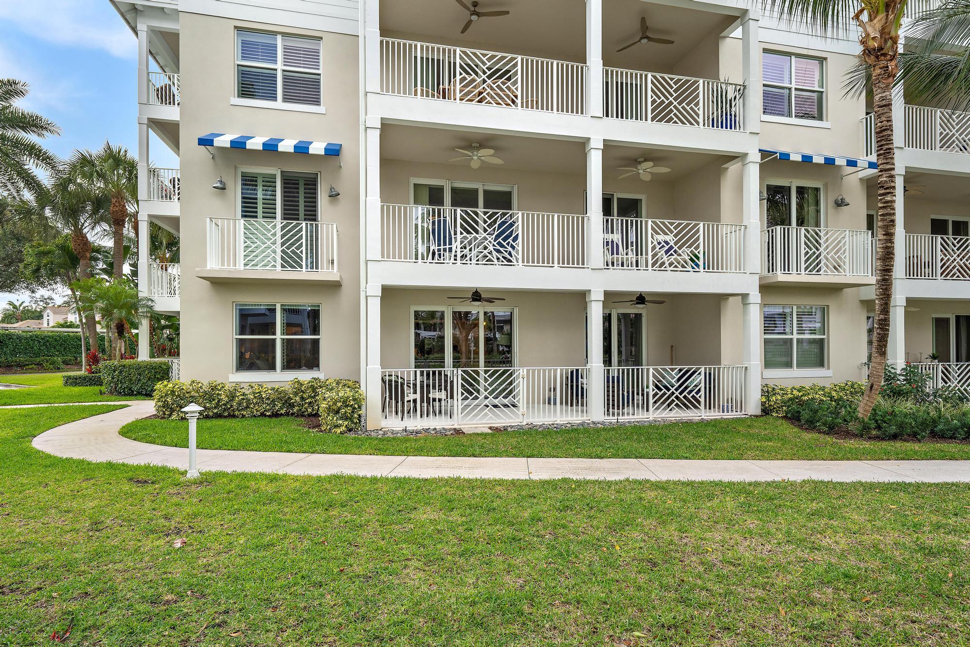 814 Bay Colony Drive S Property Photo 19