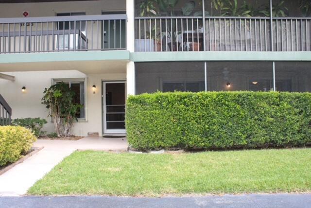 6436 CHASEWOOD Drive B Property Photo 1