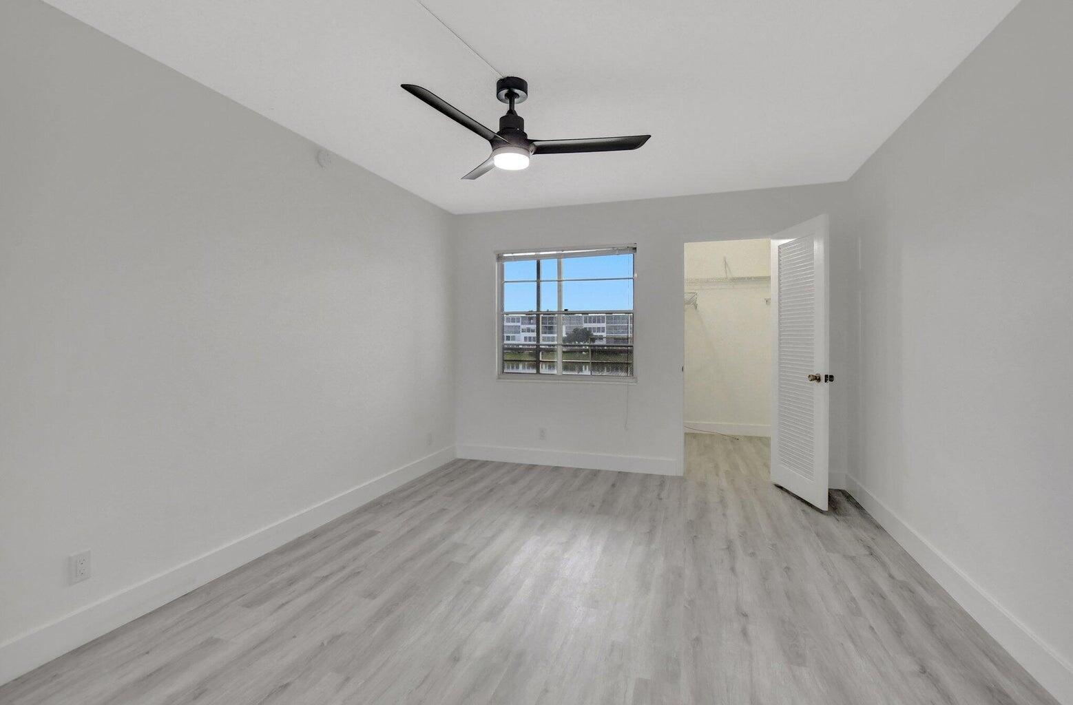 2053 Wolverton C Property Photo 8