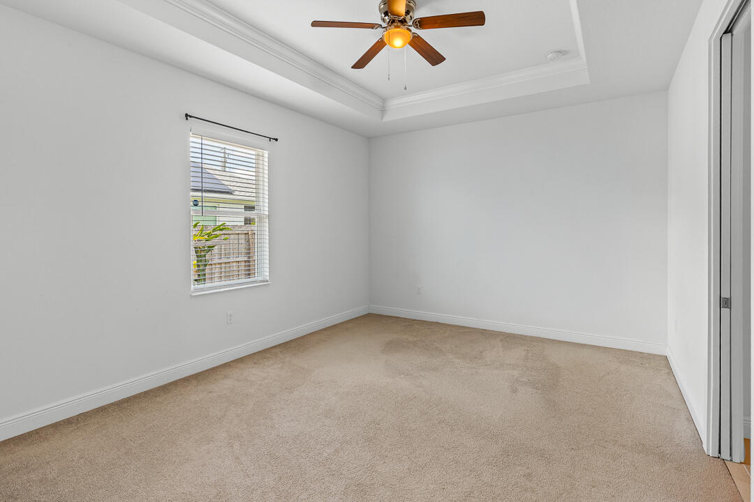 275 Sw Elderberry Drive Property Photo 17