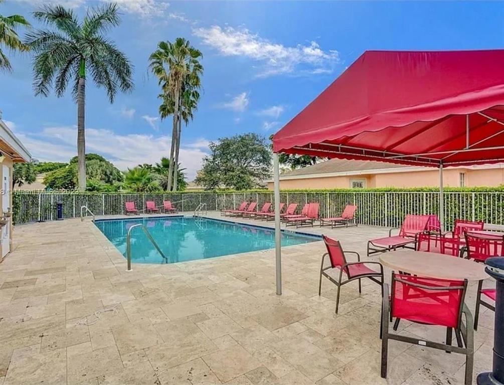 4151 Eastridge Circle Property Photo 46