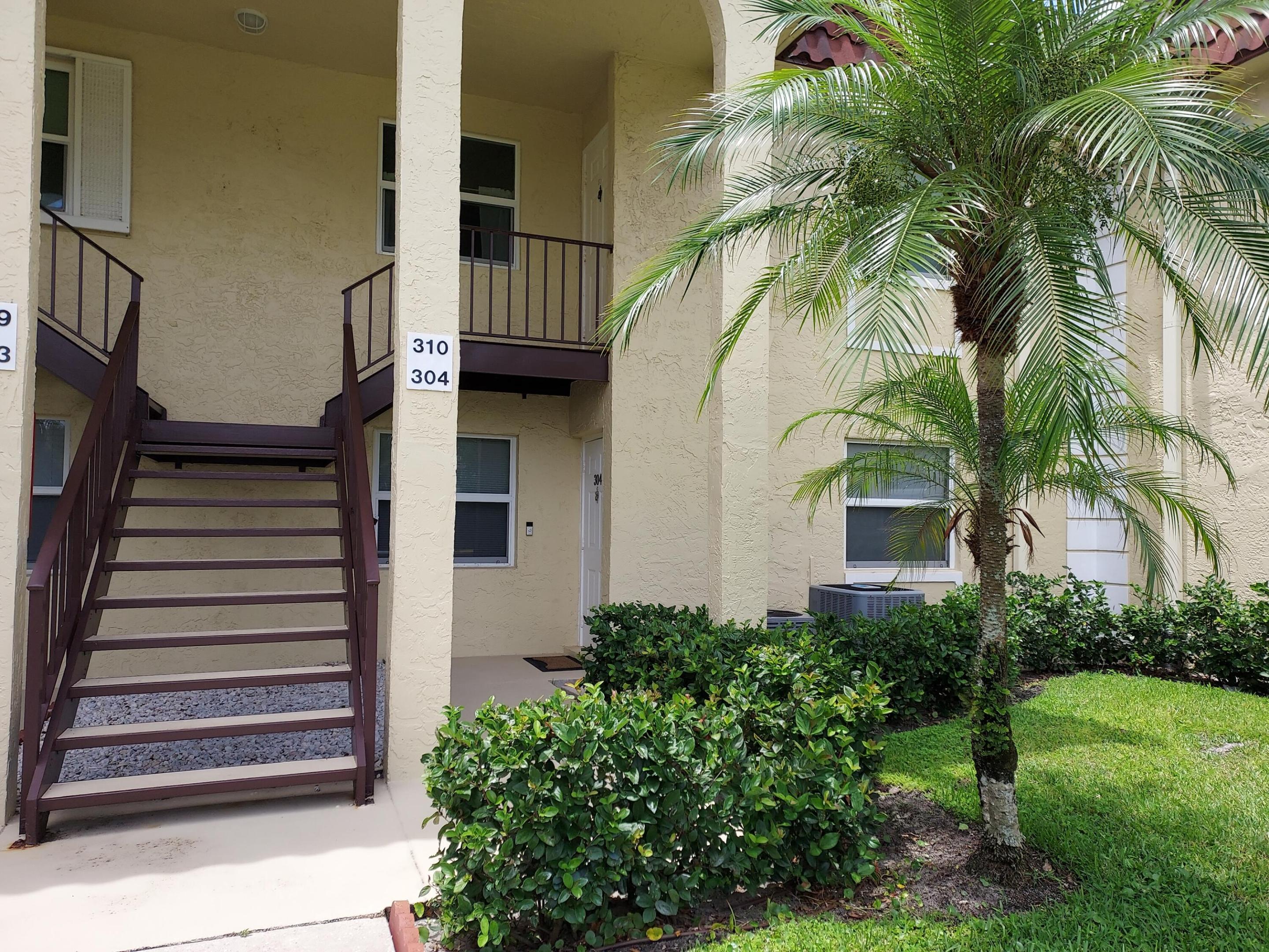717 S US Hwy 1 Unit 304 Property Photo 1