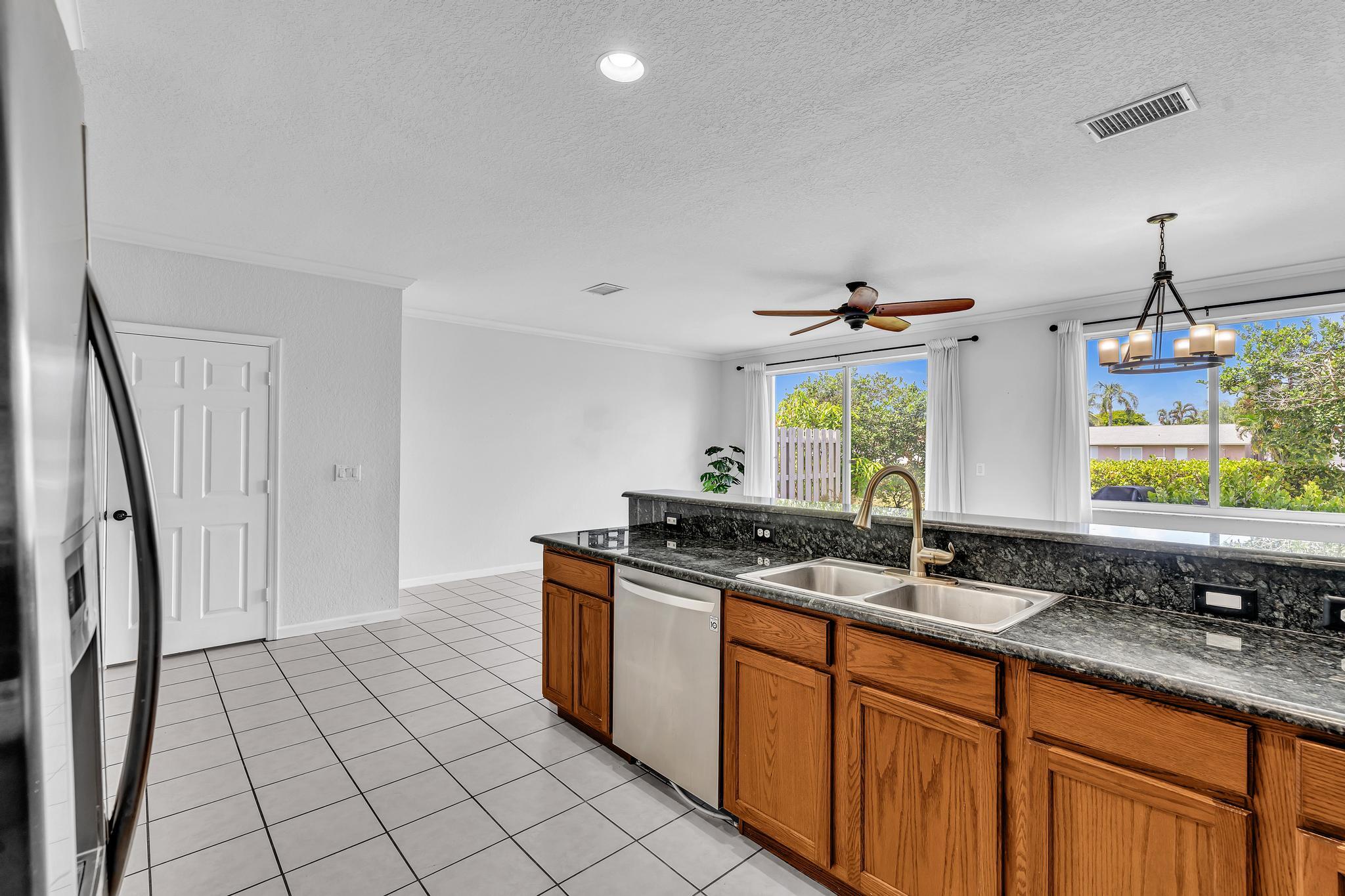 3028 N Evergreen Circle Property Photo 13