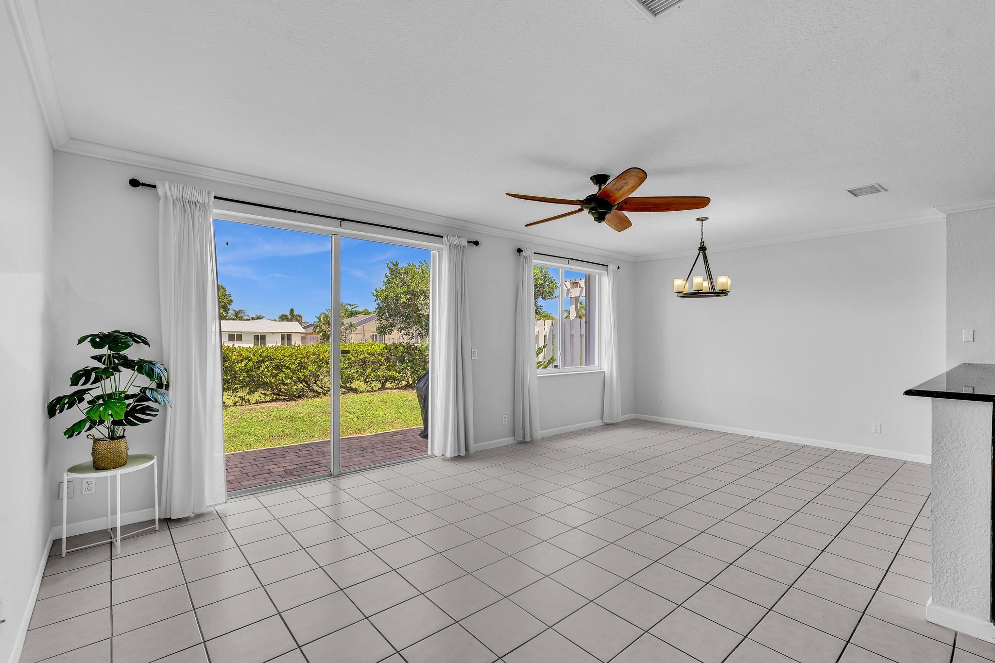 3028 N Evergreen Circle Property Photo 14
