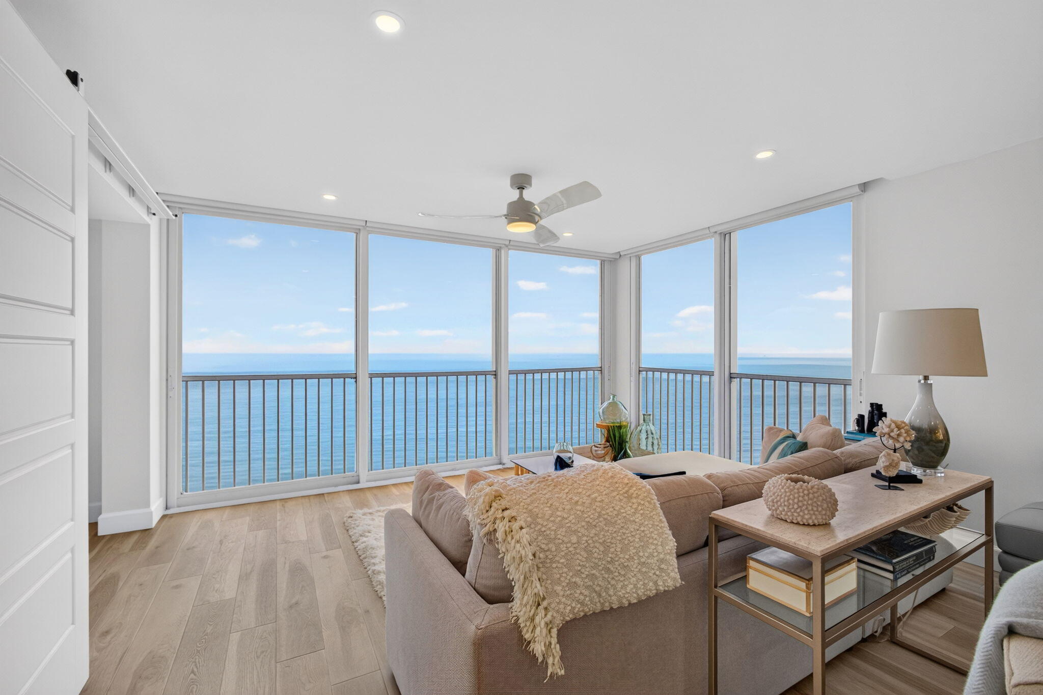 840 Ocean Drive 1001 Property Photo 10