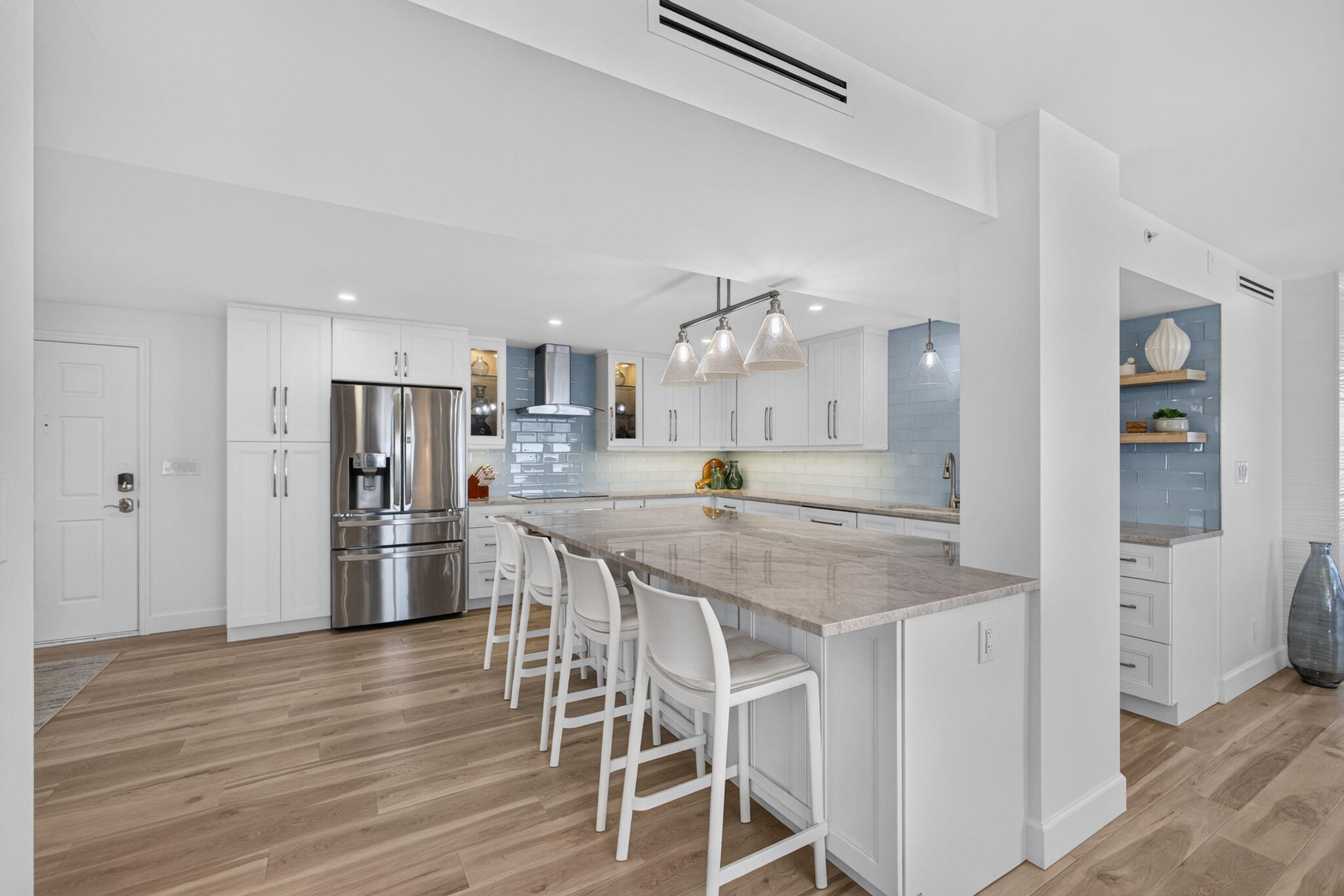 840 Ocean Drive 1001 Property Photo 18