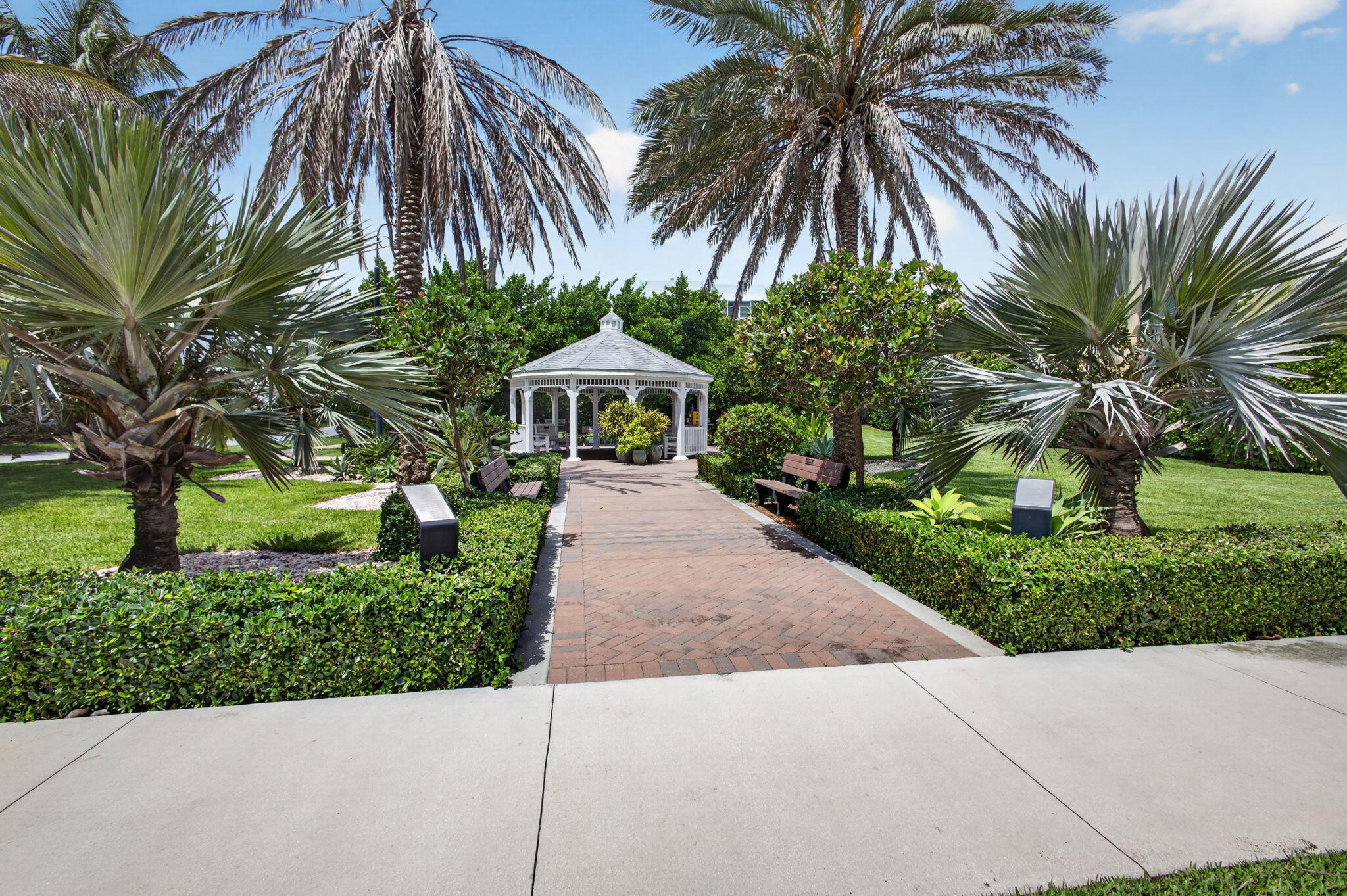 840 Ocean Drive 1001 Property Photo 48