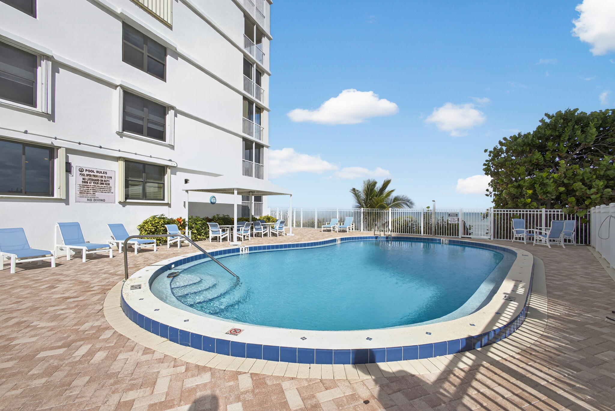 840 Ocean Drive 1001 Property Photo 56