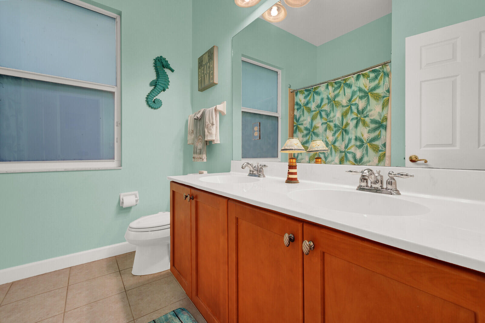 1870 Ne Victorian Lane Property Photo 30