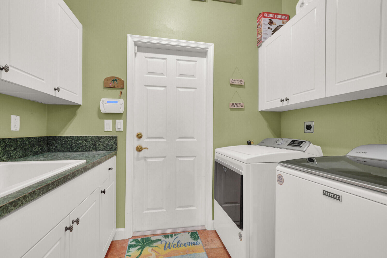 1870 Ne Victorian Lane Property Photo 34