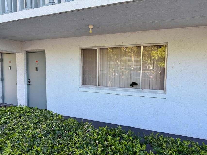 2000 Springdale Boulevard 102 Property Photo 1