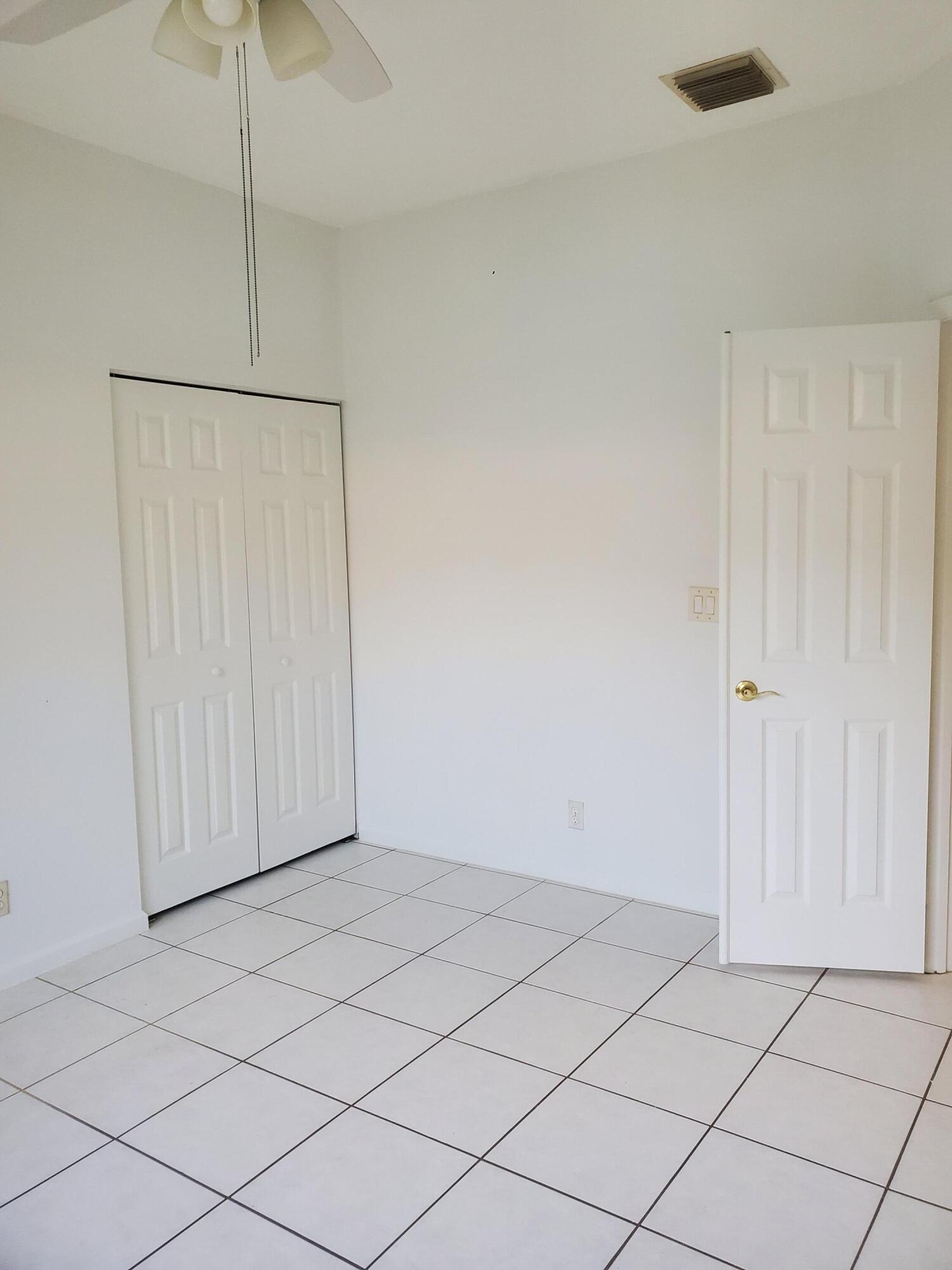 10724 Royal Caribbean Circle Property Photo 11