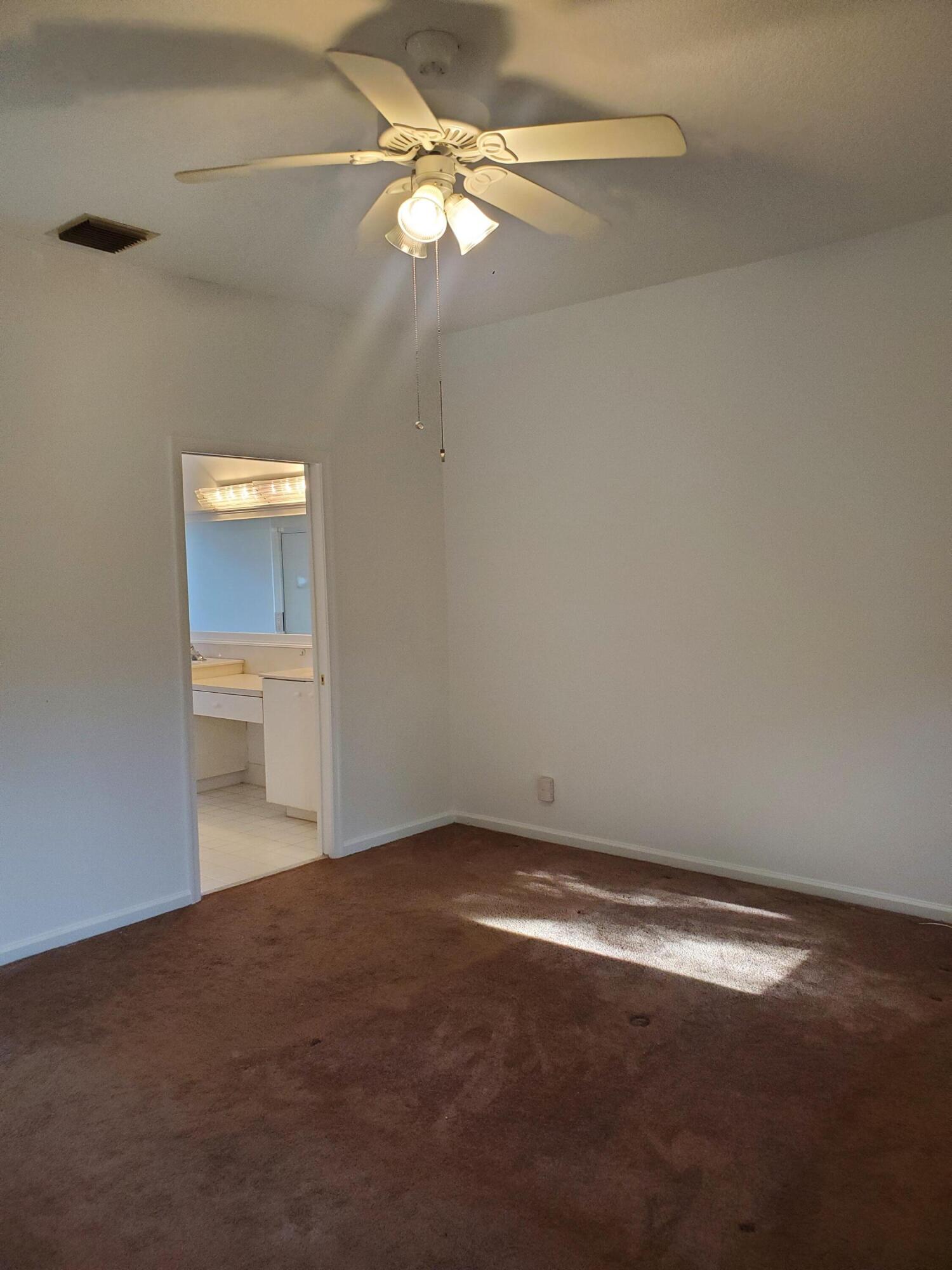 10724 Royal Caribbean Circle Property Photo 20
