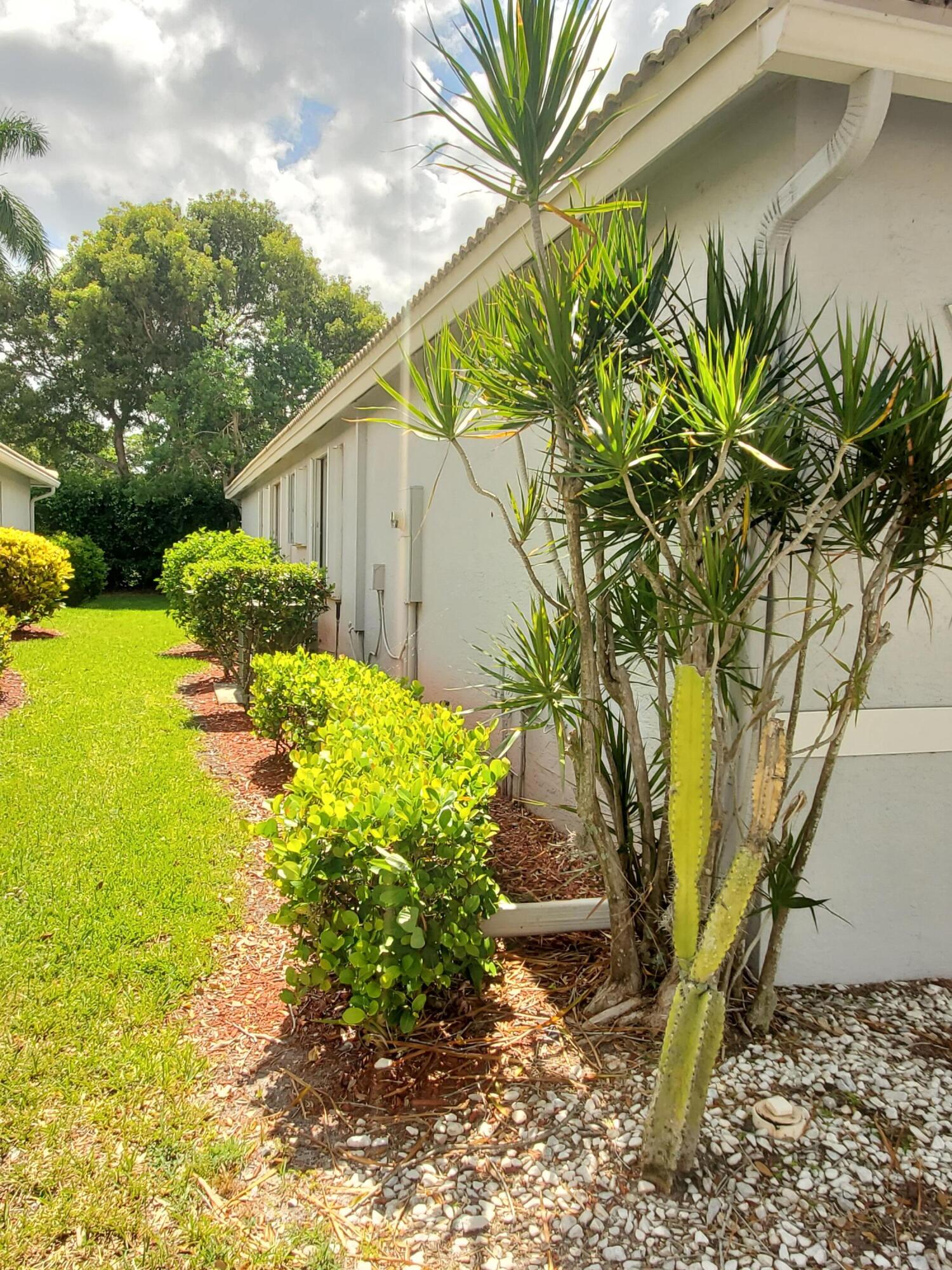 10724 Royal Caribbean Circle Property Photo 26