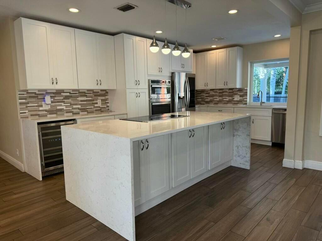 5777 Wind Drift Lane Property Photo 2
