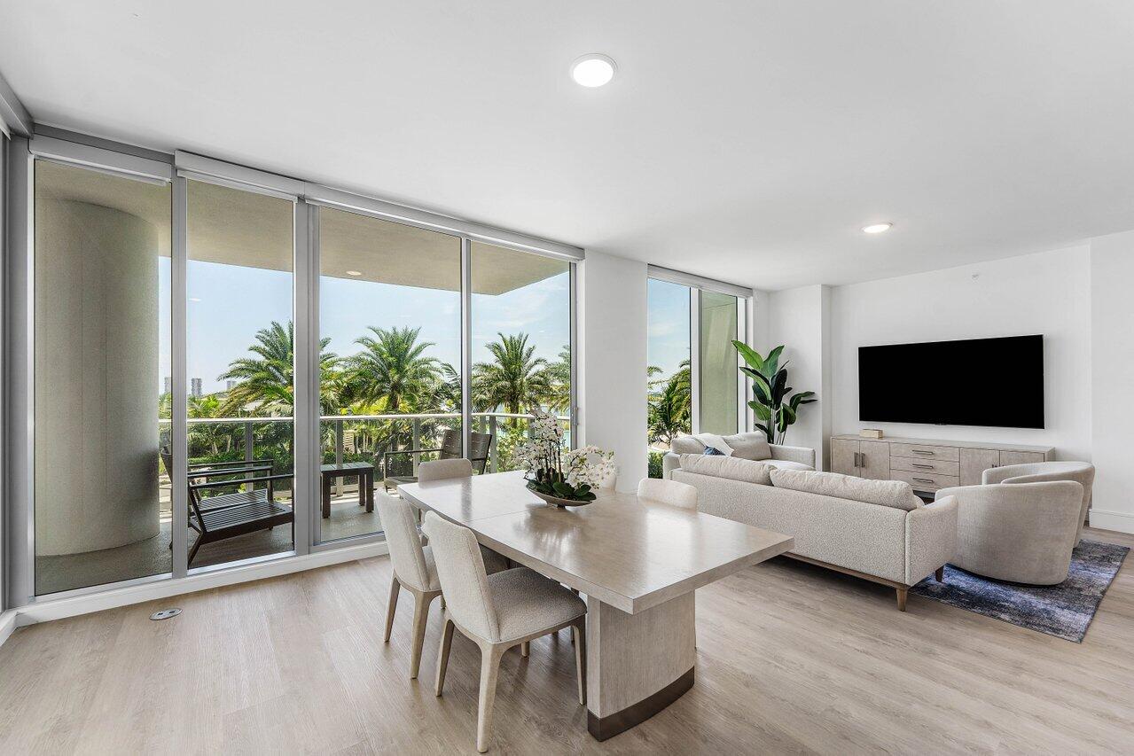 220 Lake Shore Drive 702 Property Photo 7