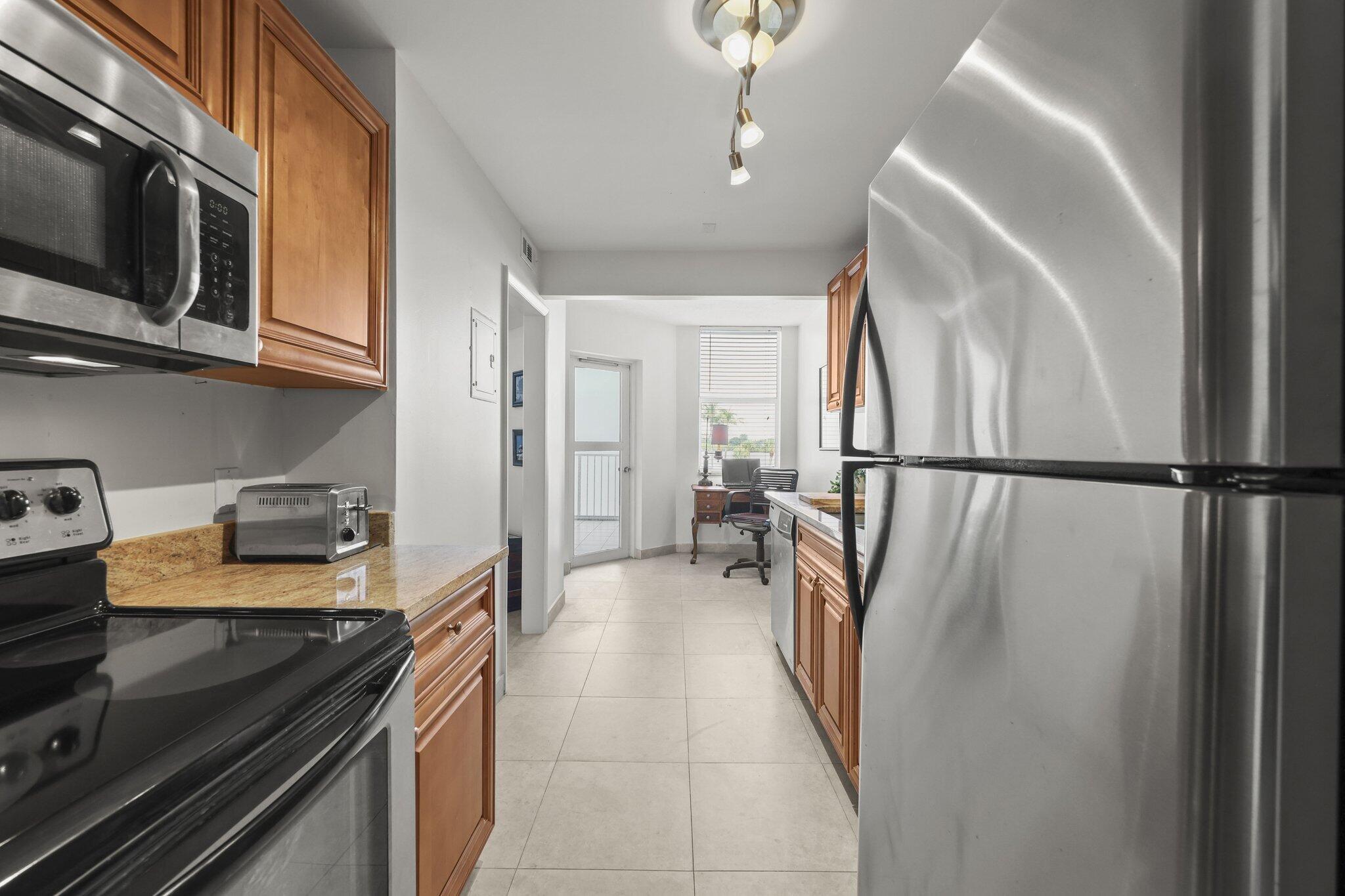 2860 S Ocean Boulevard 302 Property Photo 19