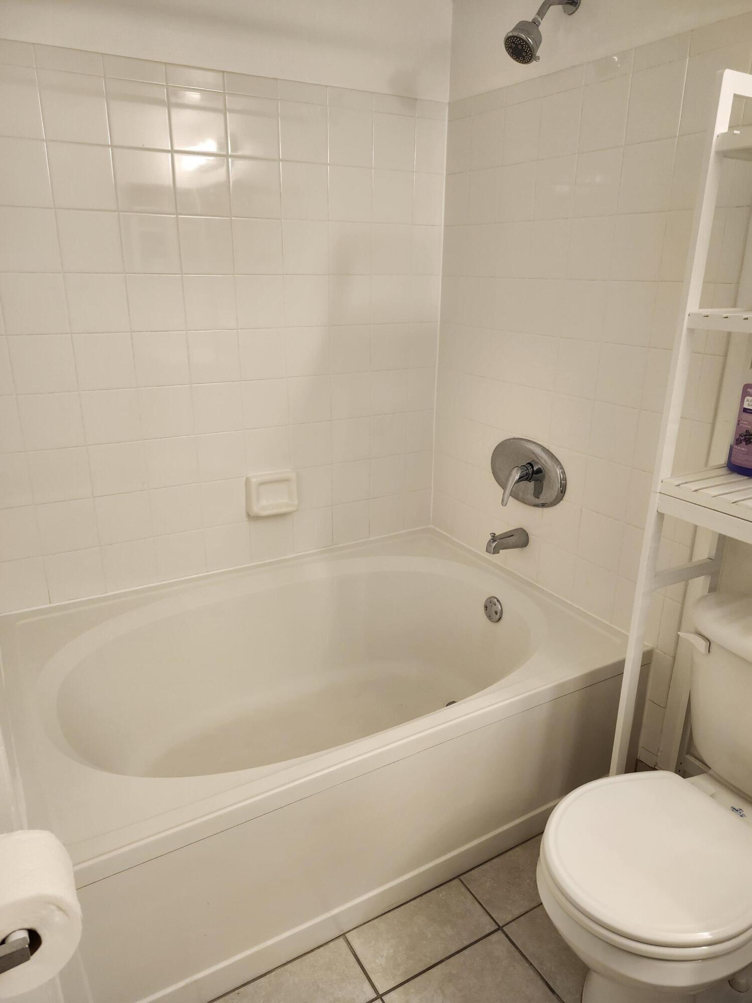 706 E Villa Circle Property Photo 17