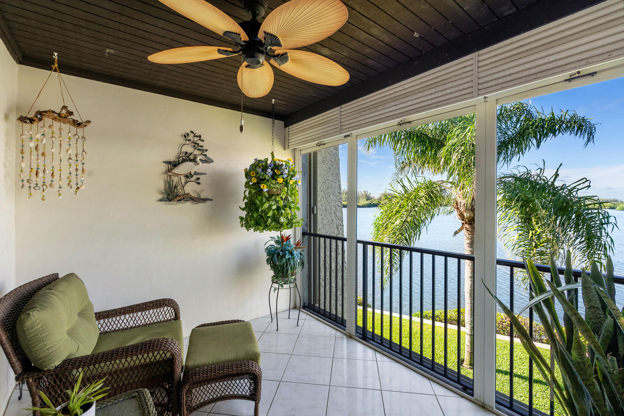 5151 Highway A1a 114 Property Photo 4