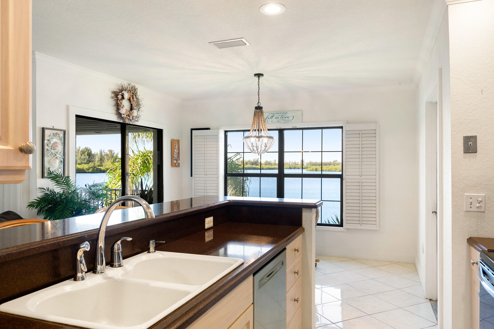 5151 Highway A1a 114 Property Photo 14