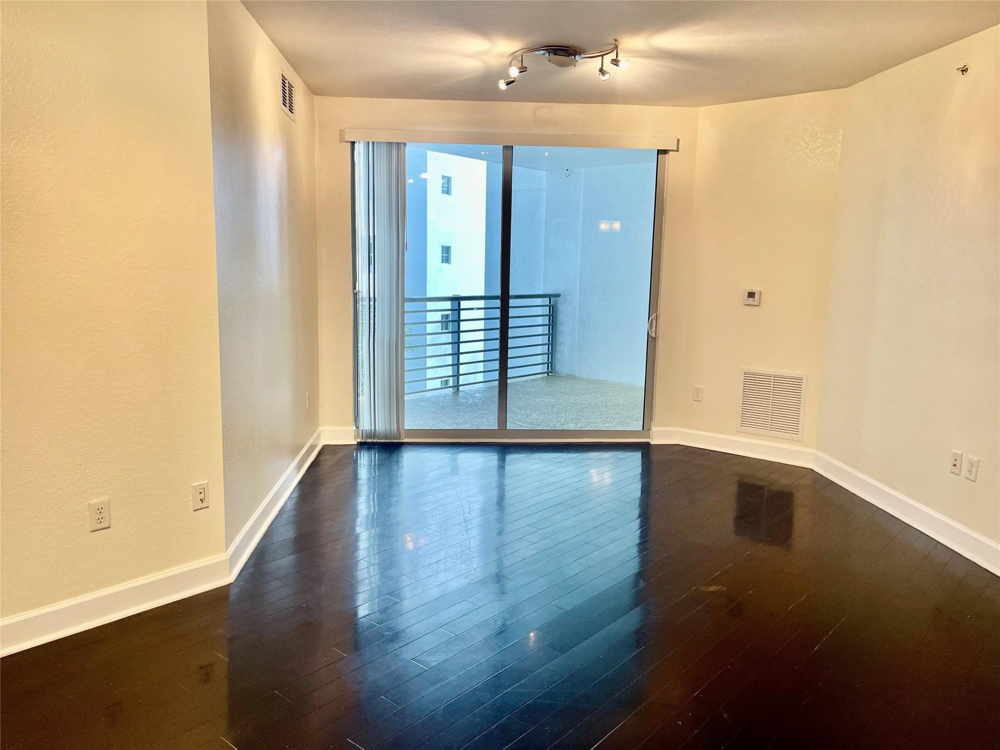 1830 Radius Drive Property Photo 7