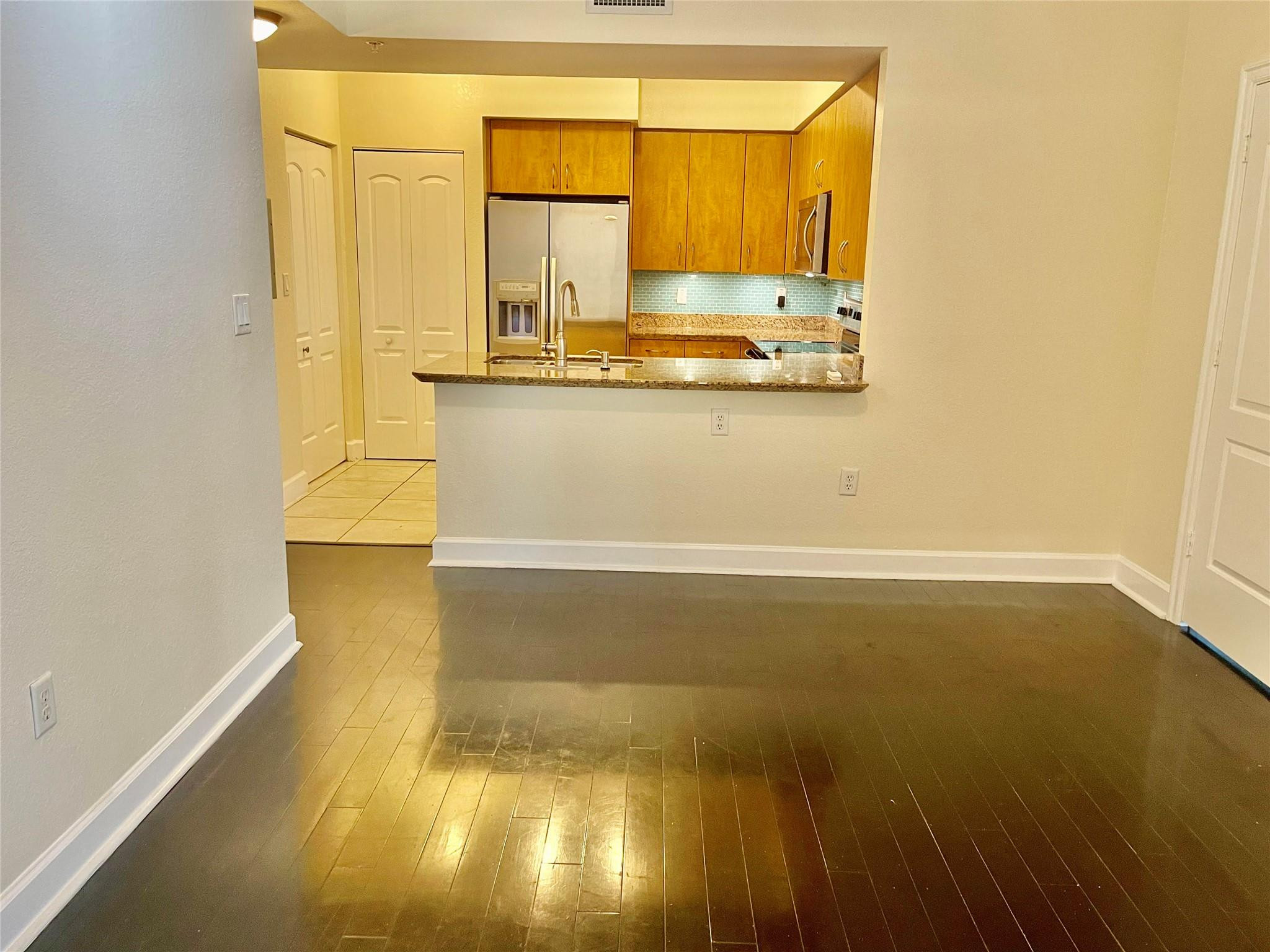 1830 Radius Drive Property Photo 10