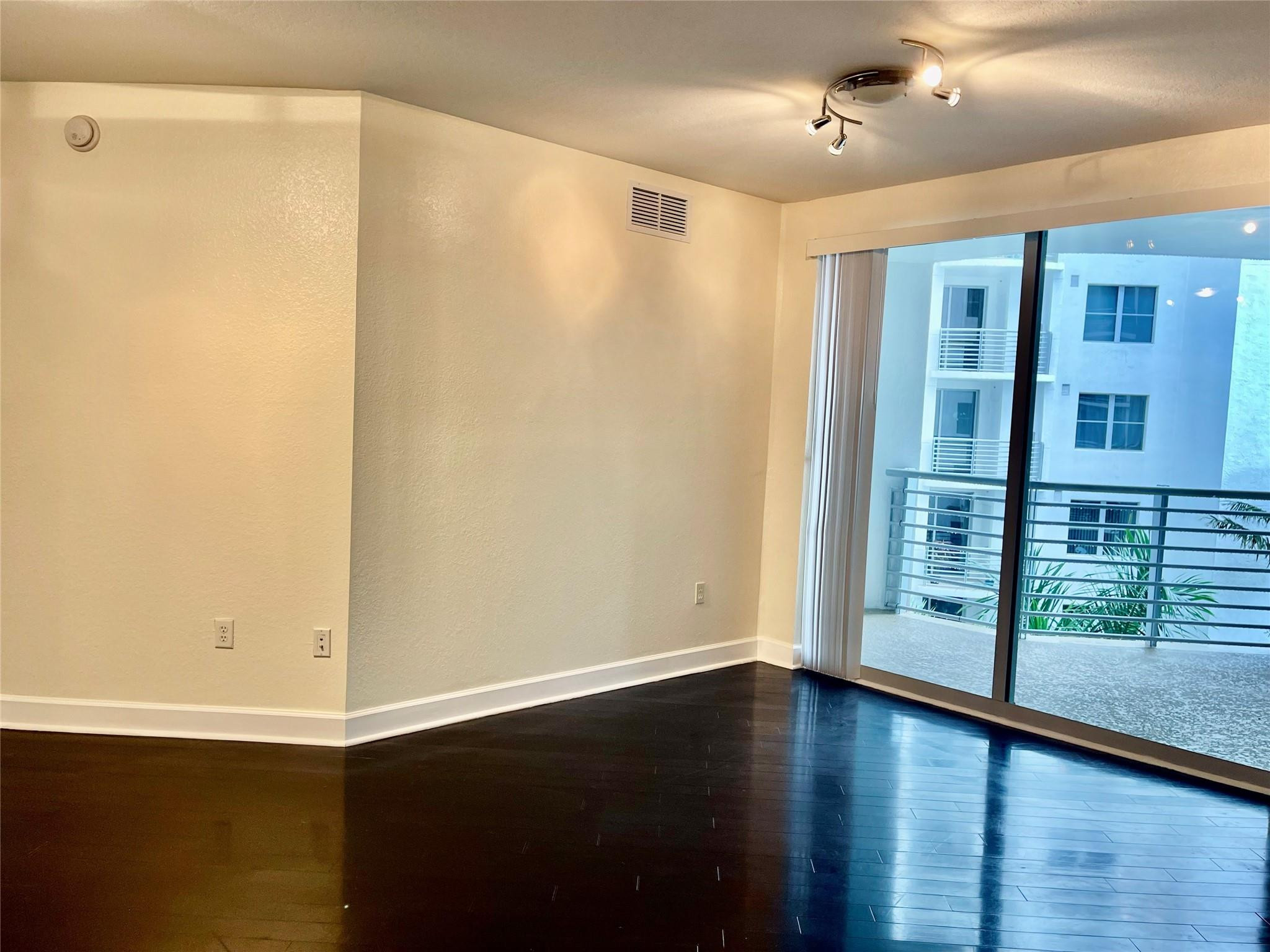 1830 Radius Drive Property Photo 13