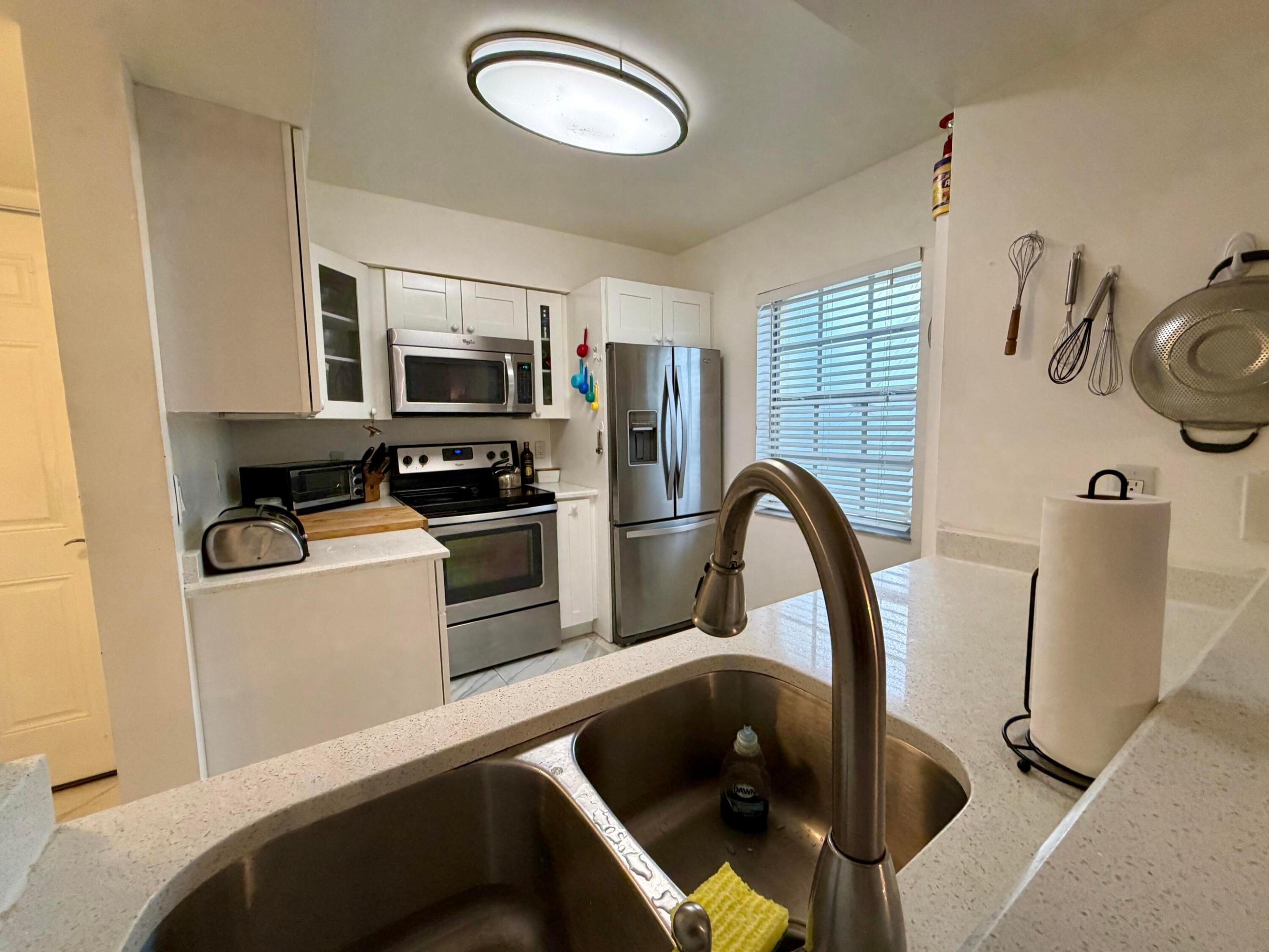 1105 Lake Shore Drive 104 Property Photo 10