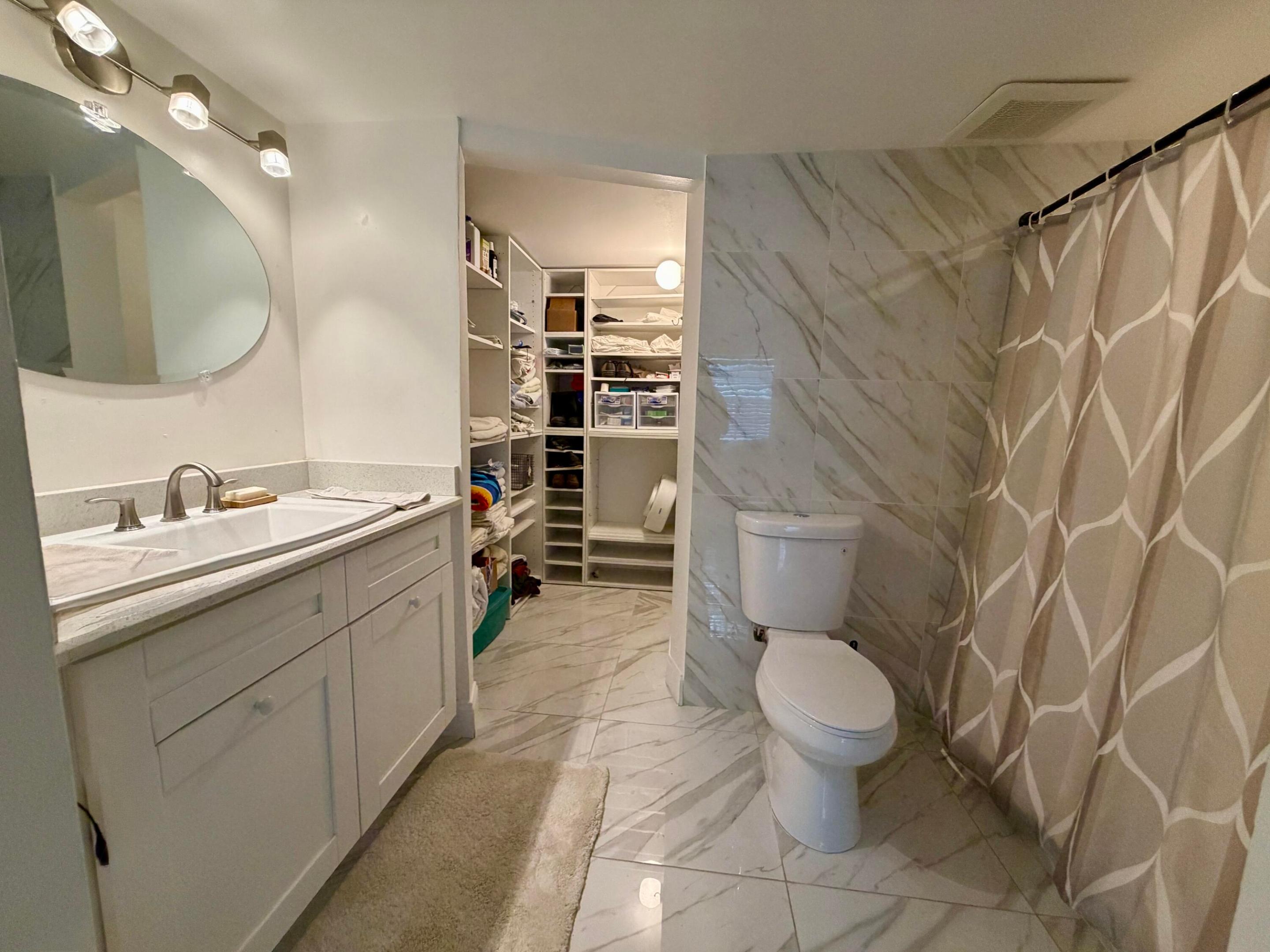 1105 Lake Shore Drive 104 Property Photo 13