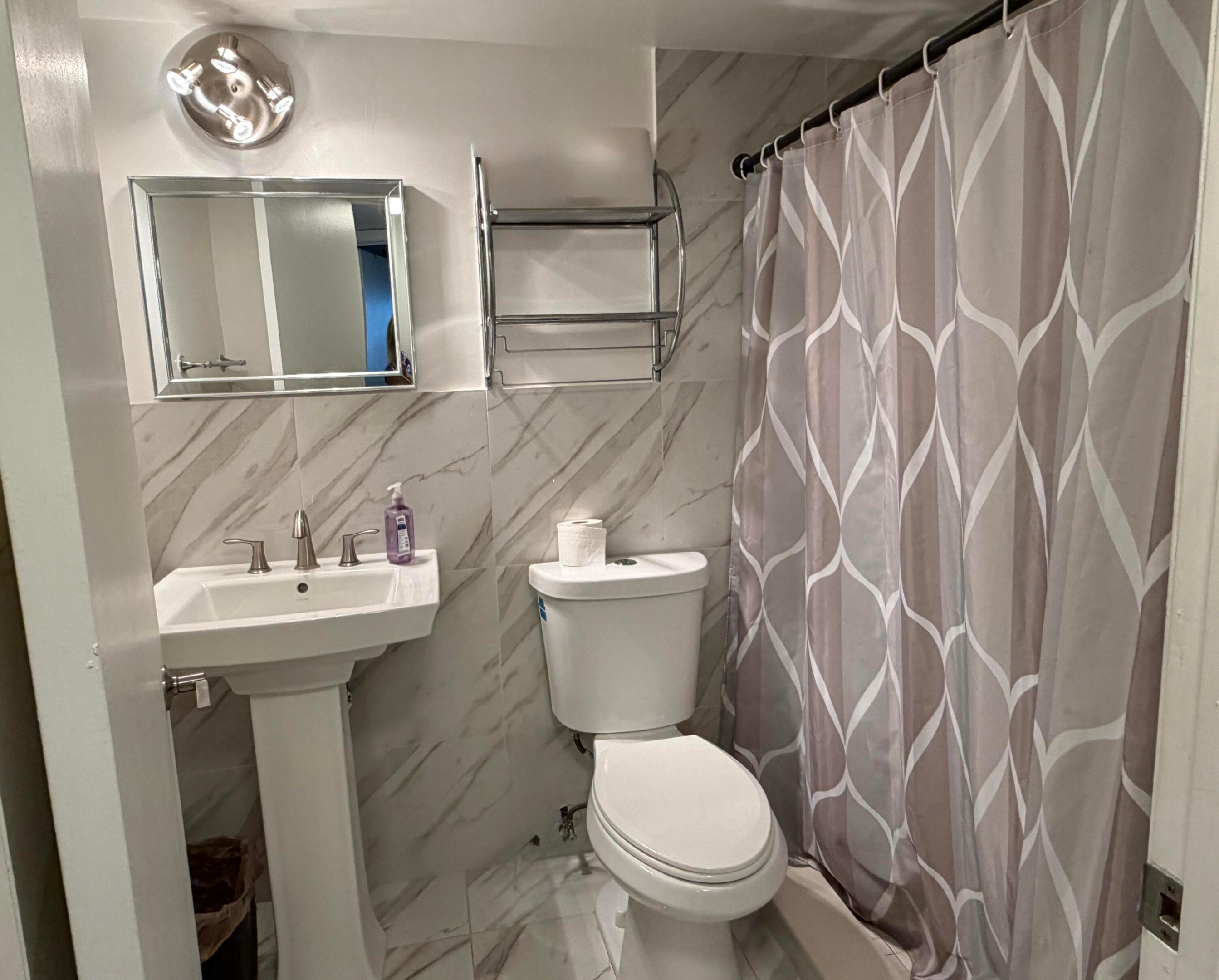 1105 Lake Shore Drive 104 Property Photo 15
