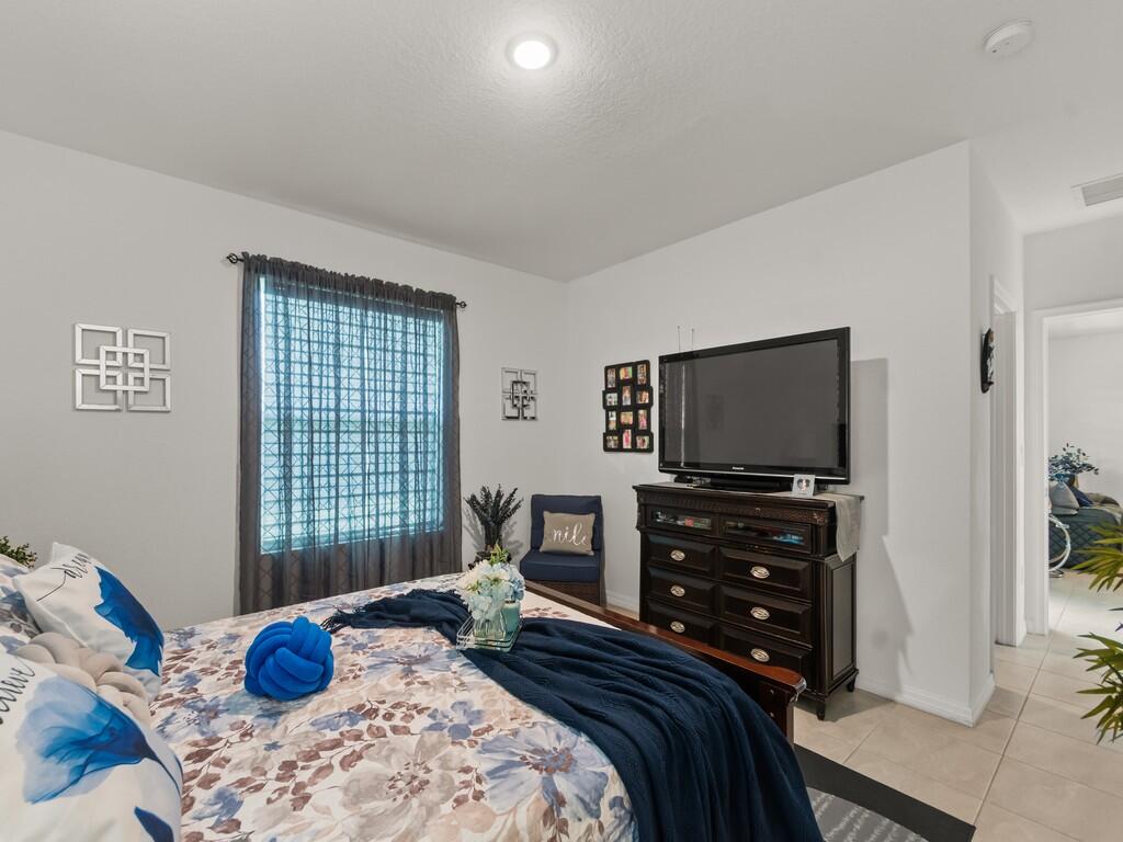 1689 Se Chello Lane Property Photo 23