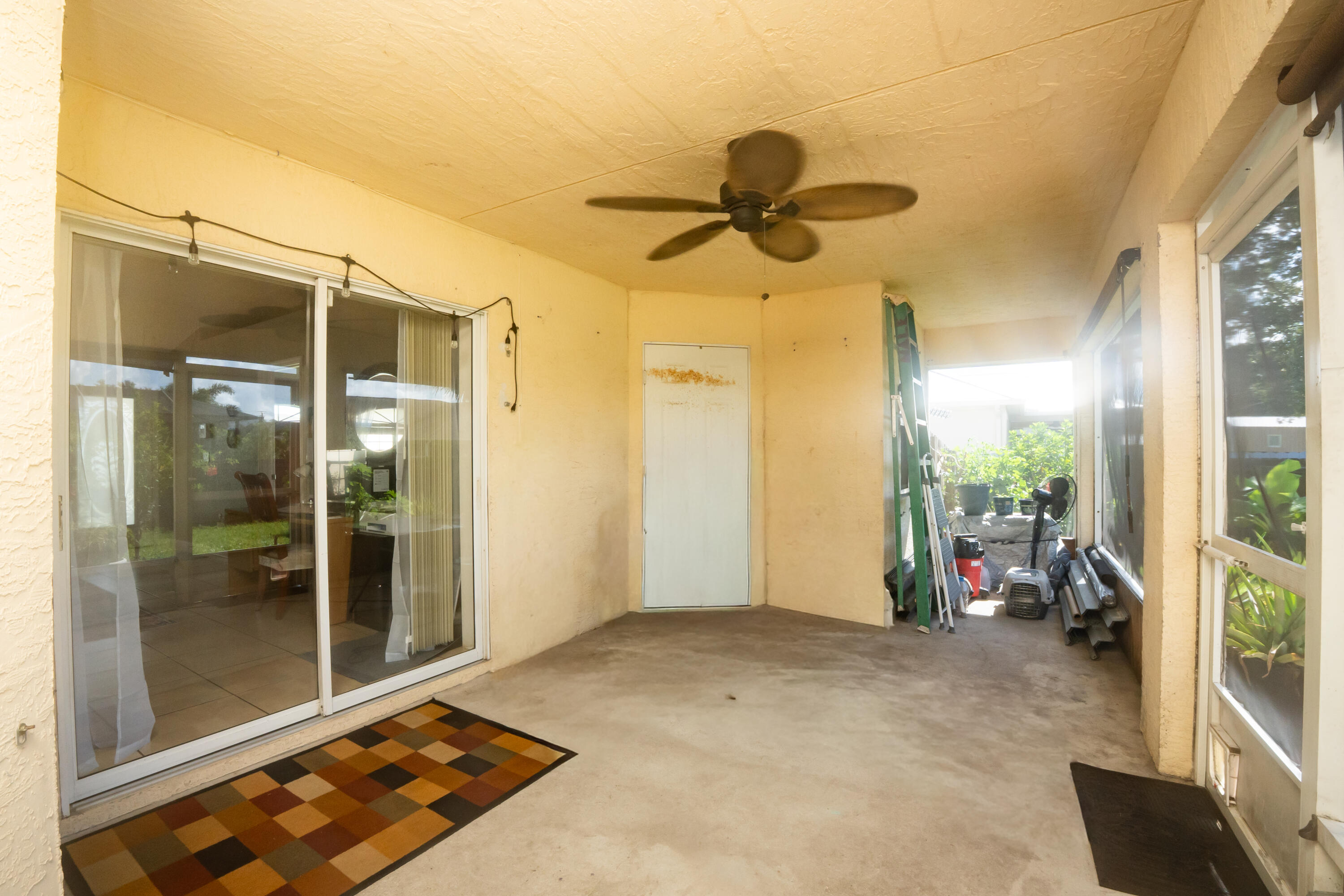 1042 Sw Dartmouth Avenue Property Photo 24