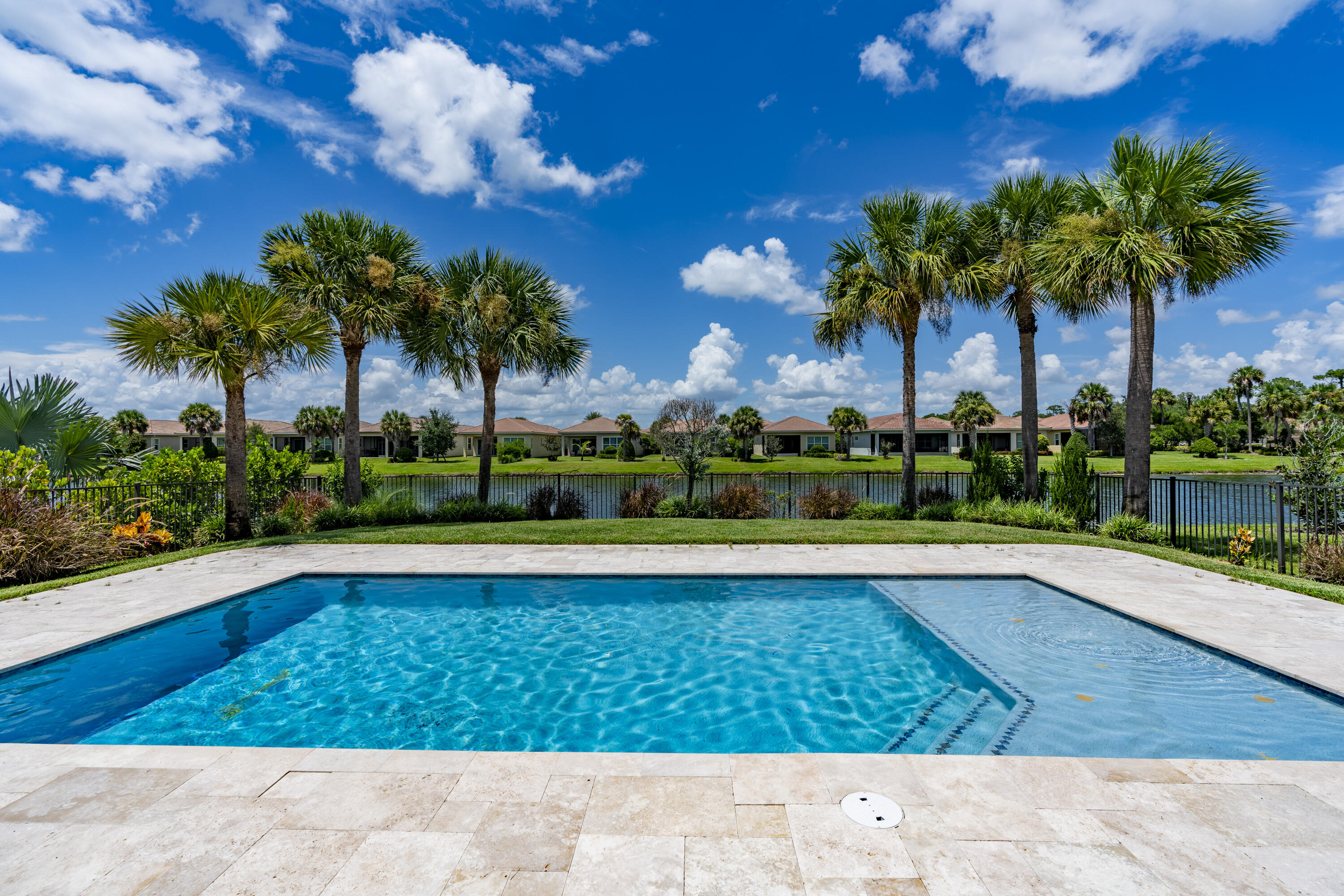 18026 Sw Cosenza Way Property Photo 44