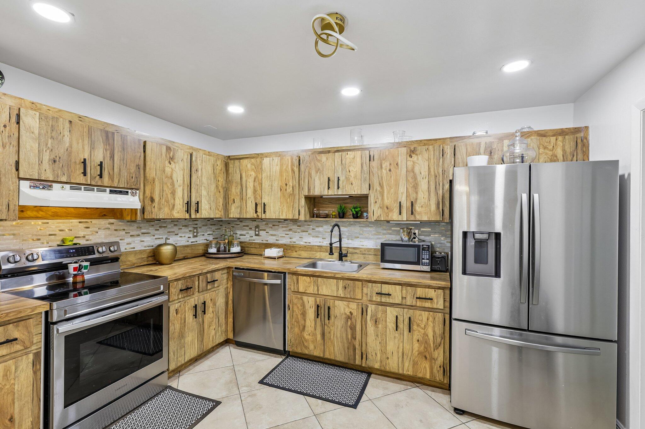 2075 Sw 72nd Avenue Property Photo 19