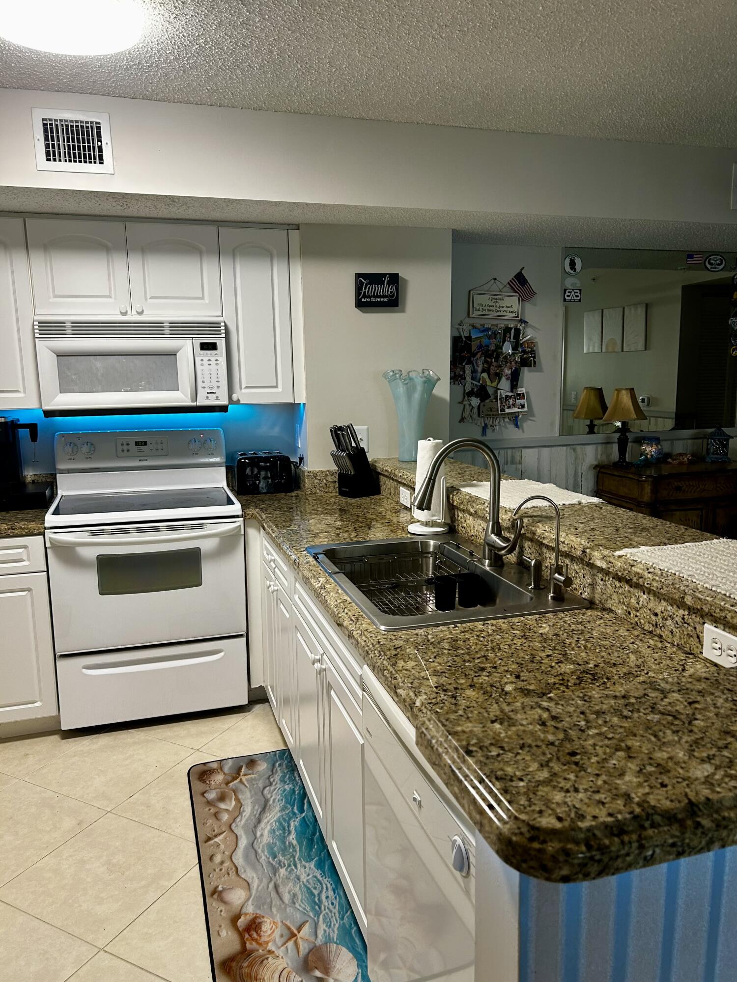 284 Village Boulevard 9207 Property Photo 16