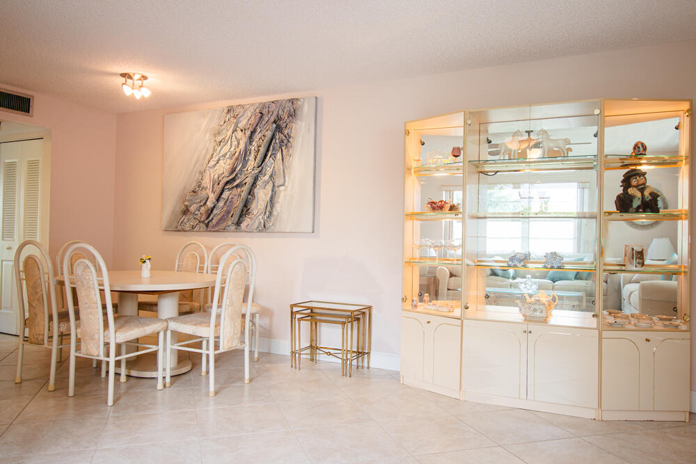 20 Lyndhurst A Property Photo 5