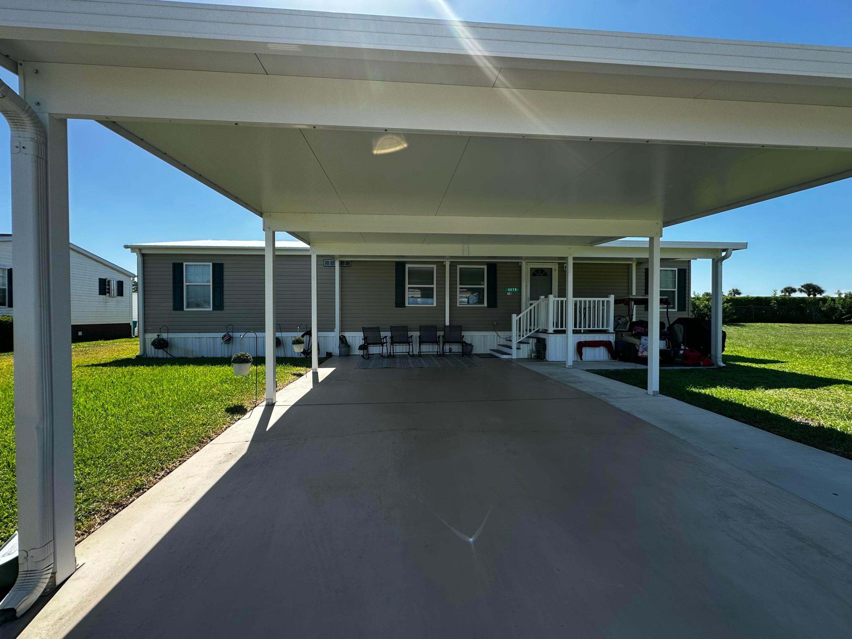 4479 Lady Beverlee Court N Property Photo 1