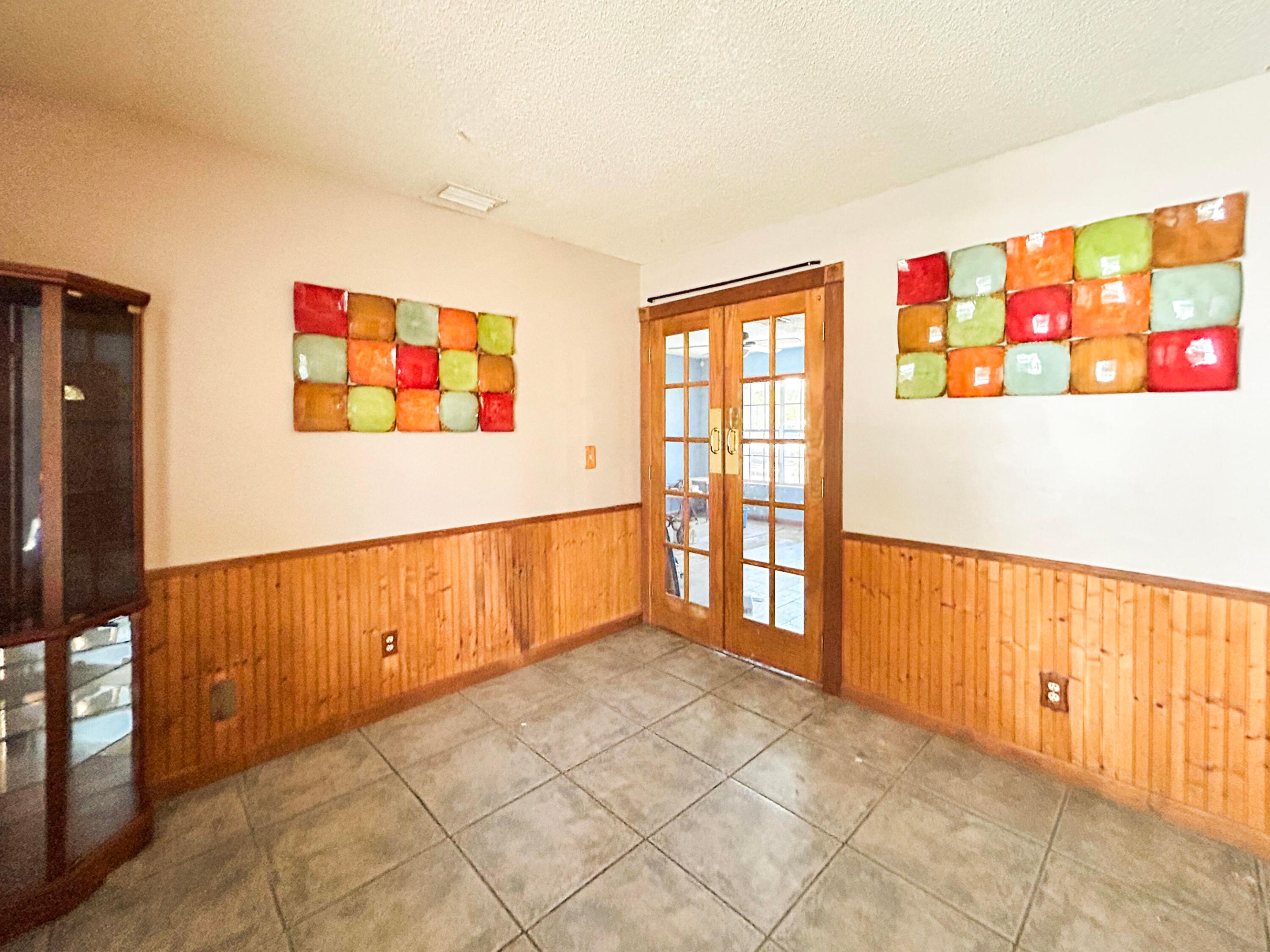 201 Nw Floresta Drive Property Photo 17