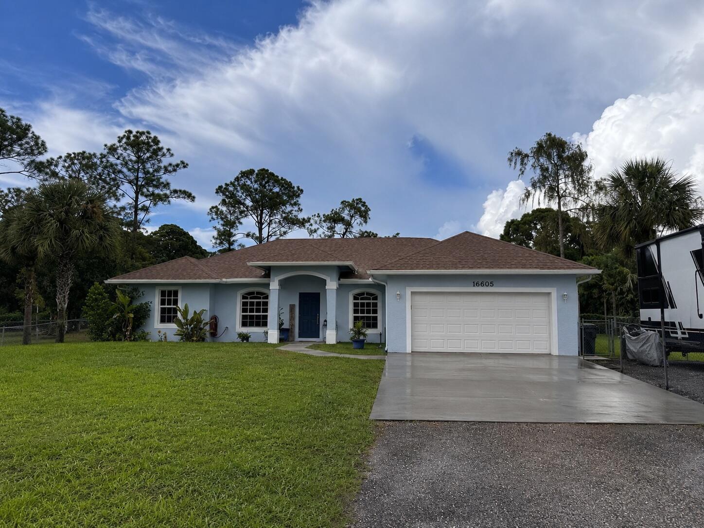 16605 64th Place N Property Photo 1