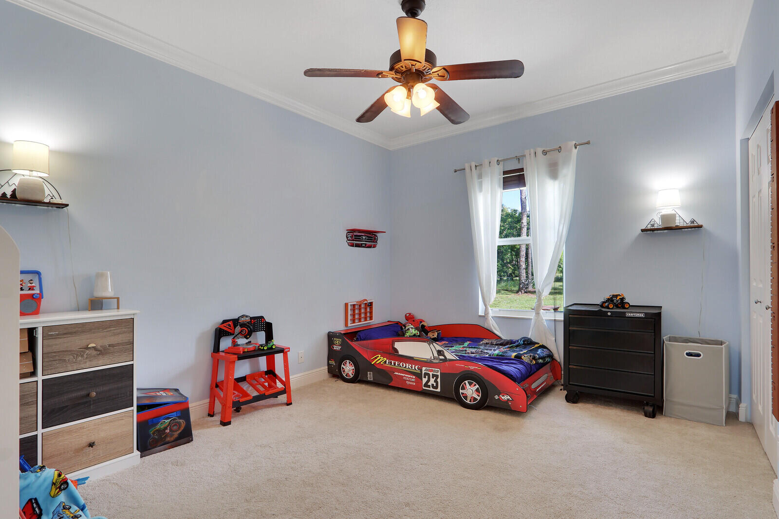 16605 64th Place N Property Photo 18