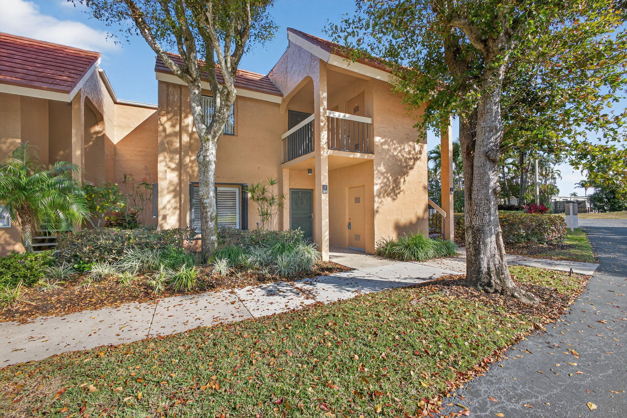 11282 Green Lake Drive 104 Property Photo 3