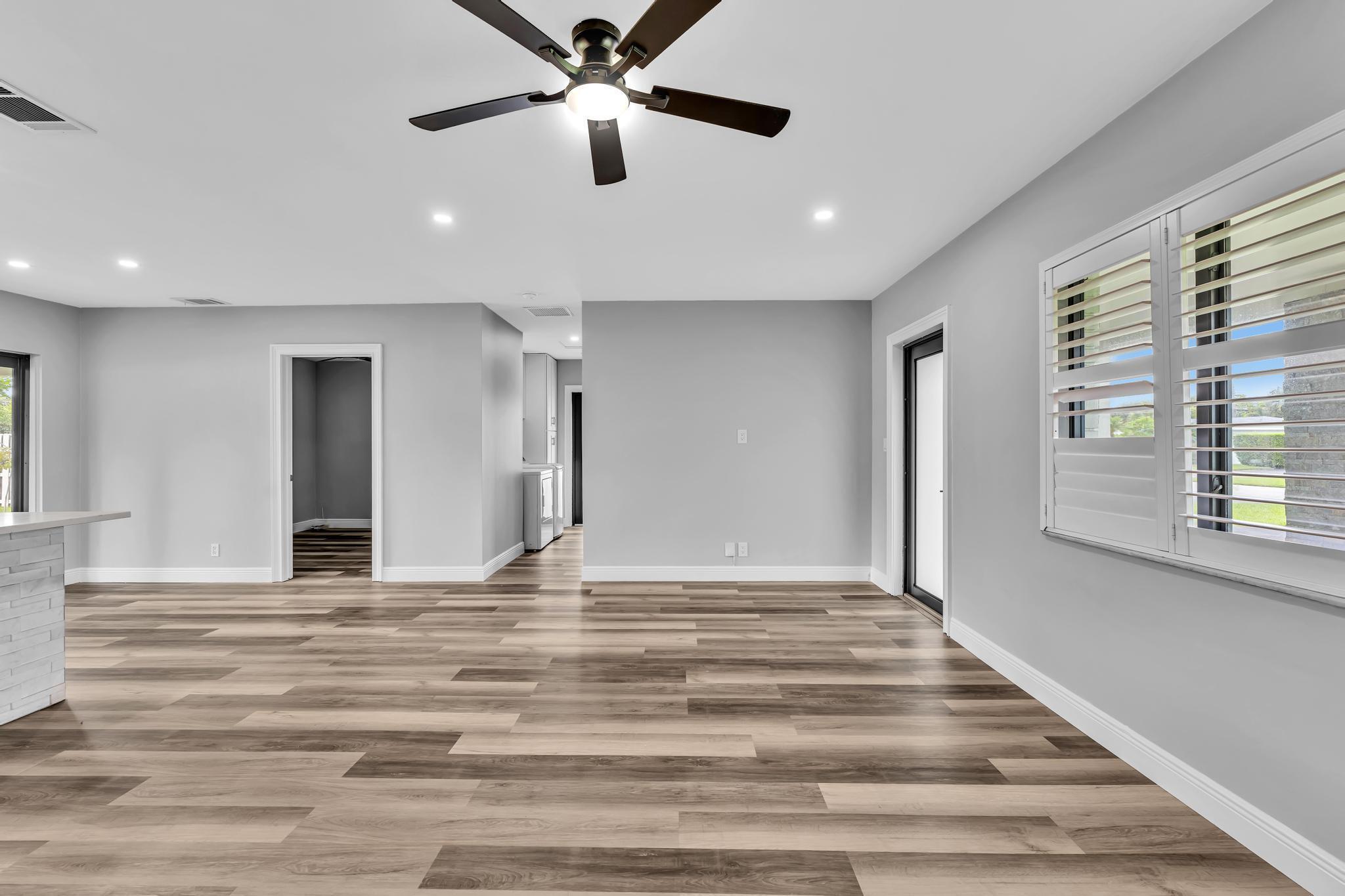 2056 Park Place Property Photo 12