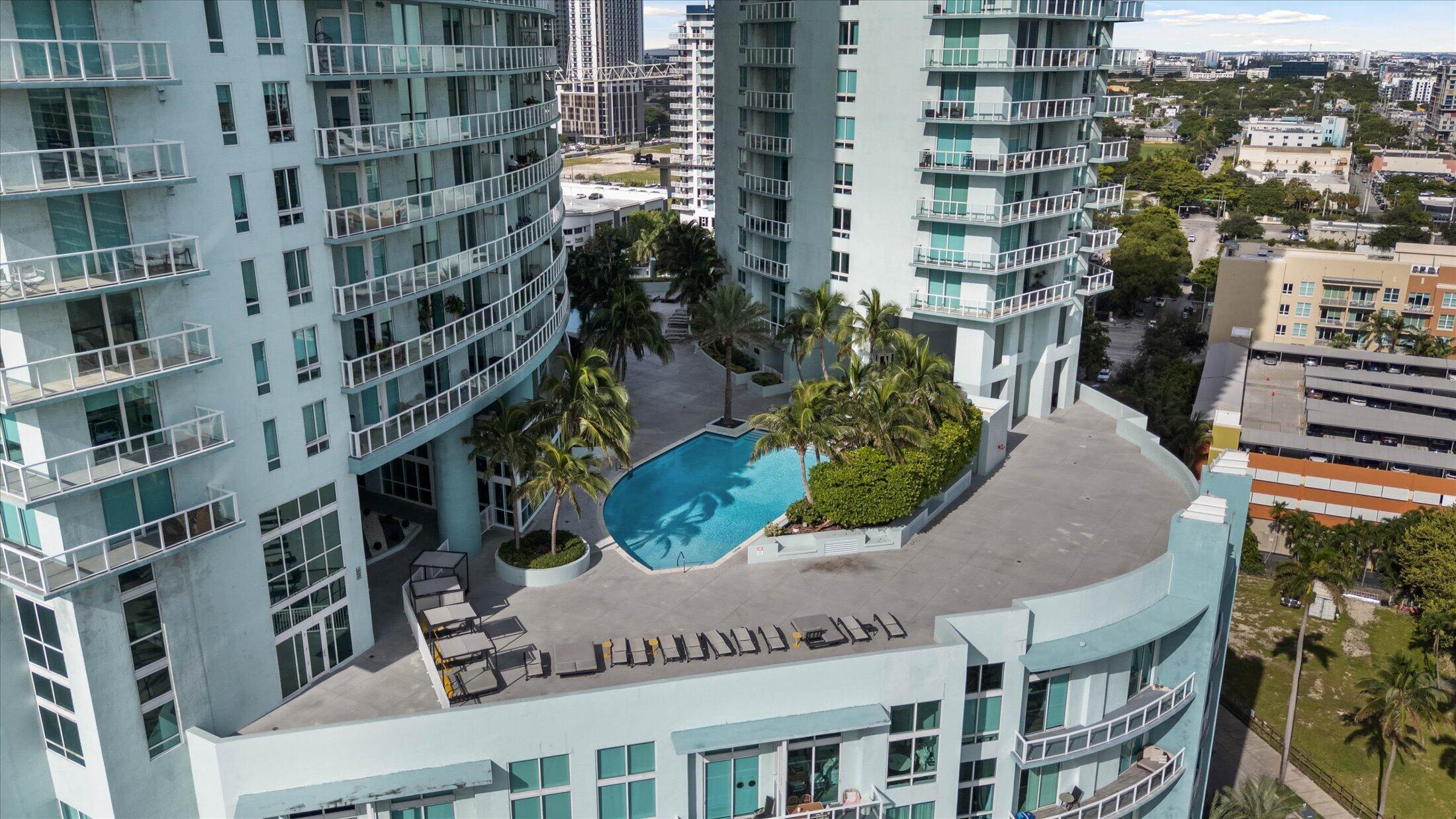 1900 N Bayshore Drive 2312 Property Photo 34