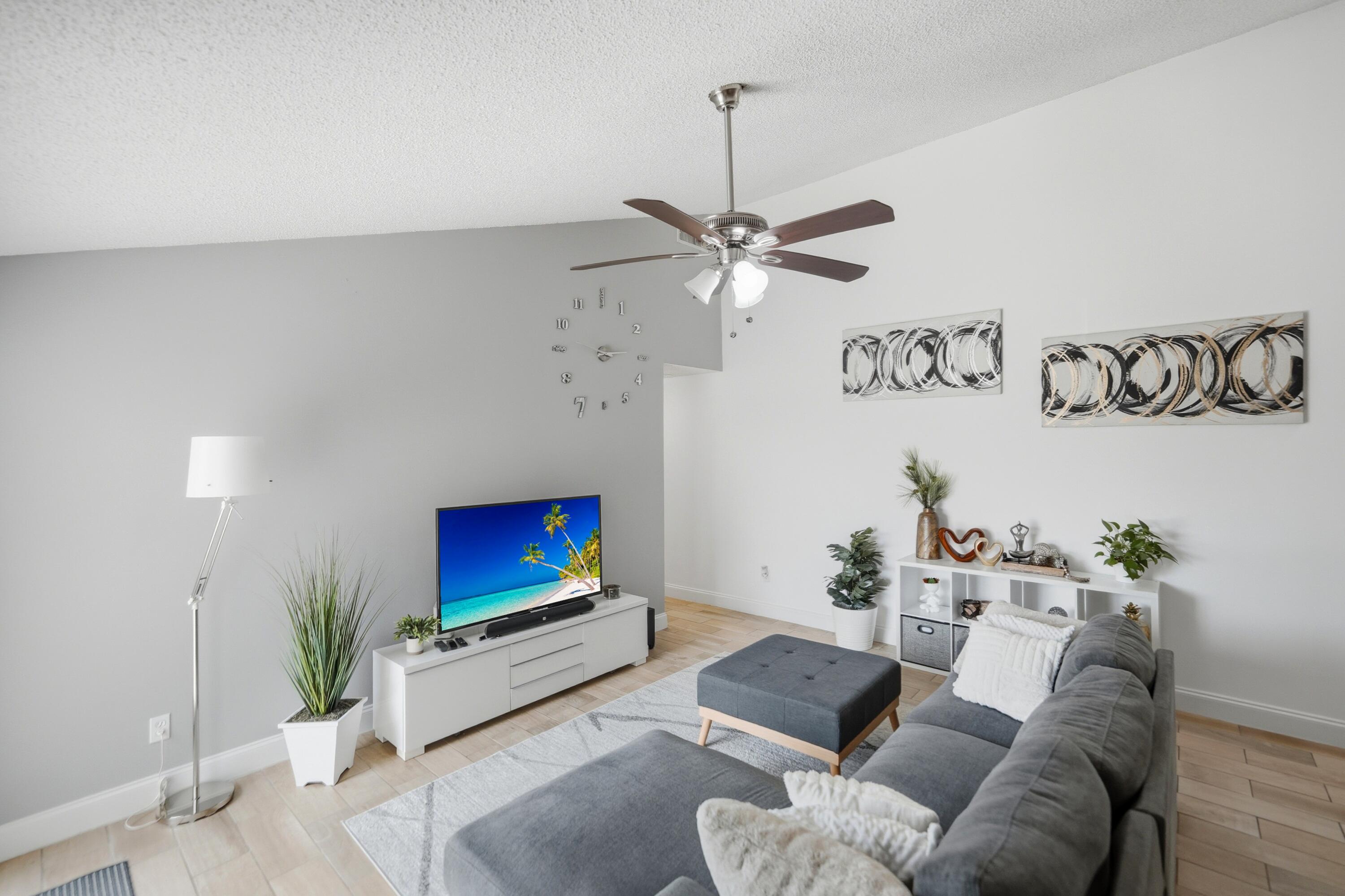 5799 Golden Eagle Circle Property Photo 18