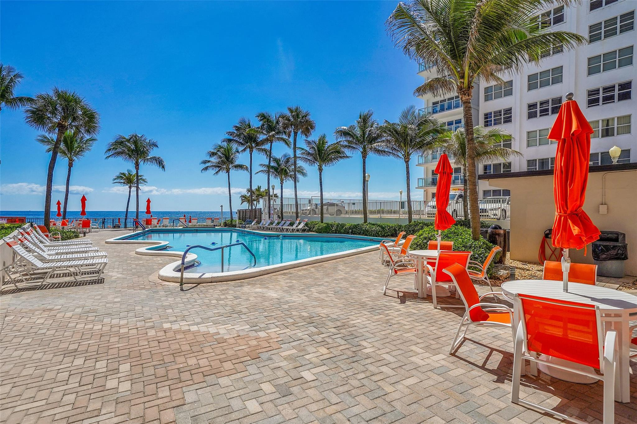 3800 Galt Ocean Drive 807 Property Photo 14