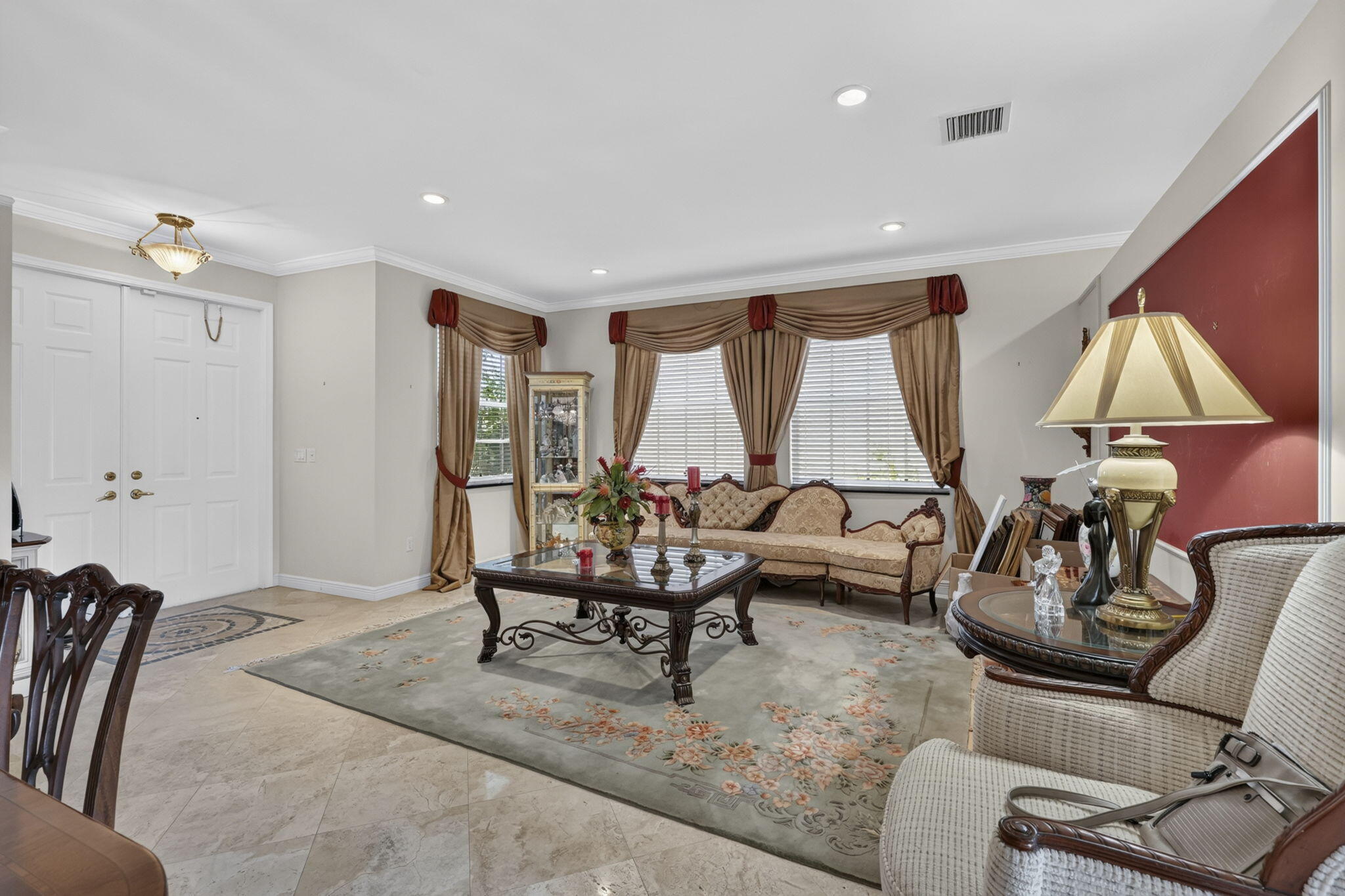 1158 Oakwater Drive Property Photo 8