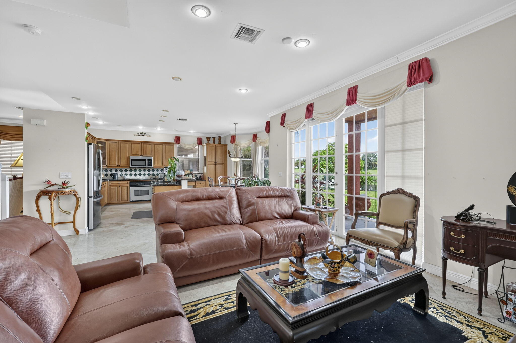 1158 Oakwater Drive Property Photo 14